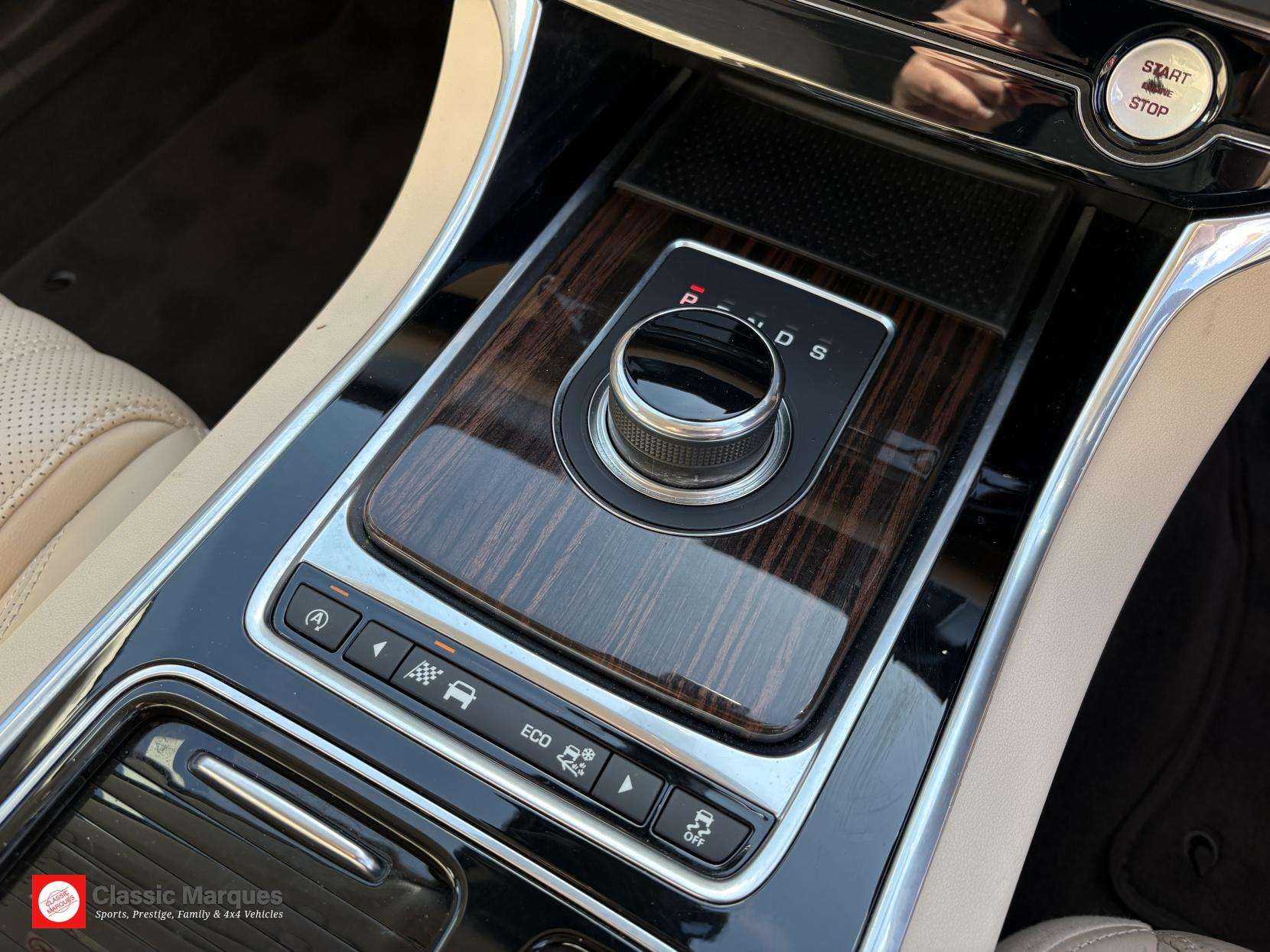 2017 JAGUAR XF 2017 JAGUAR XF