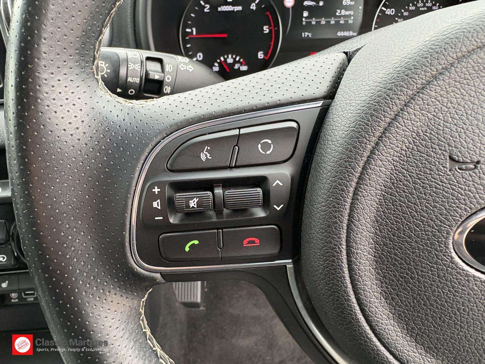 2017 KIA SPORTAGE 2017 KIA SPORTAGE