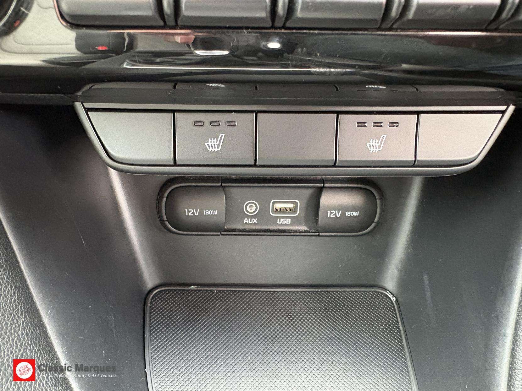 2017 KIA SPORTAGE 2017 KIA SPORTAGE