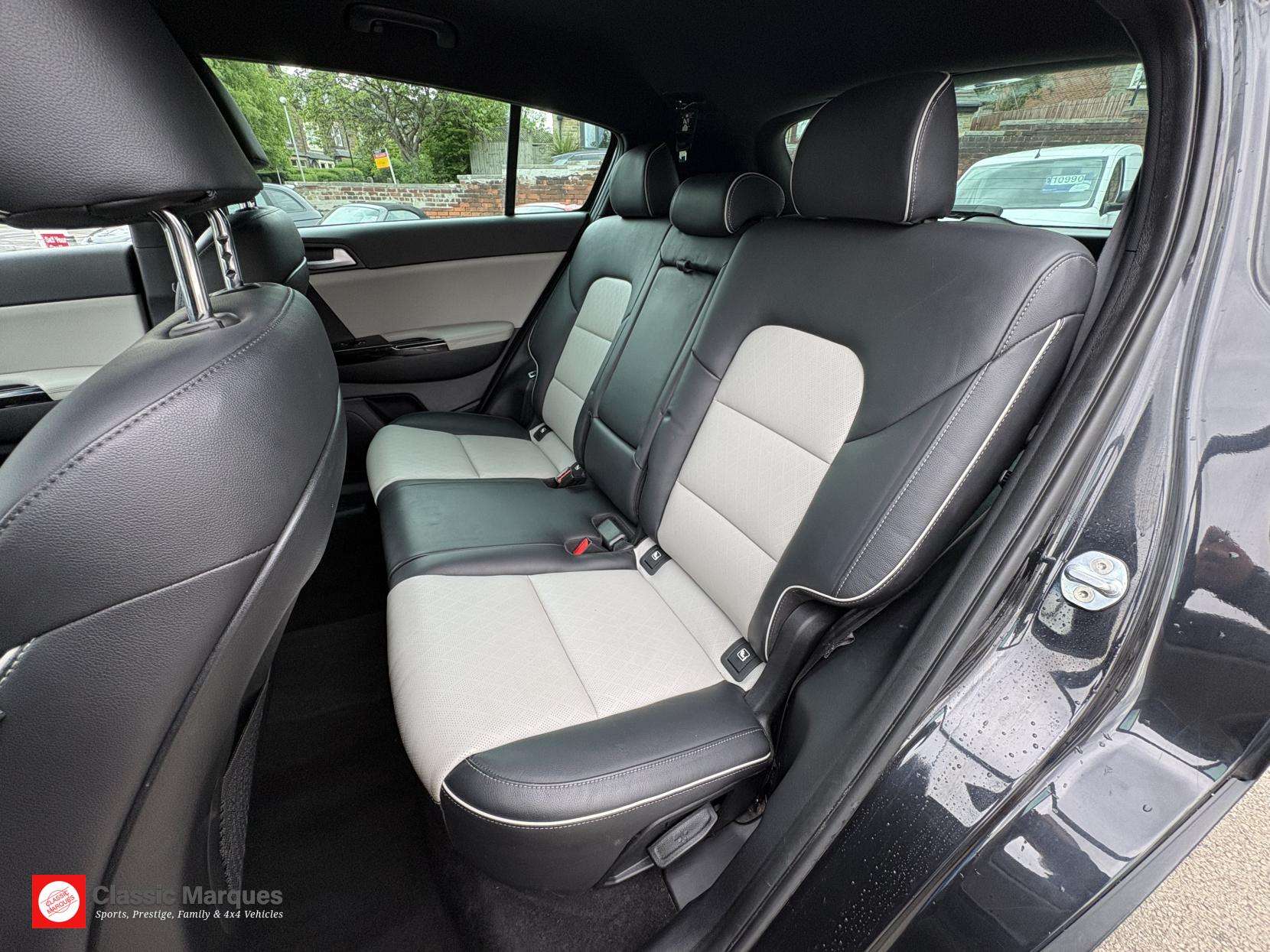 2017 KIA SPORTAGE 2017 KIA SPORTAGE