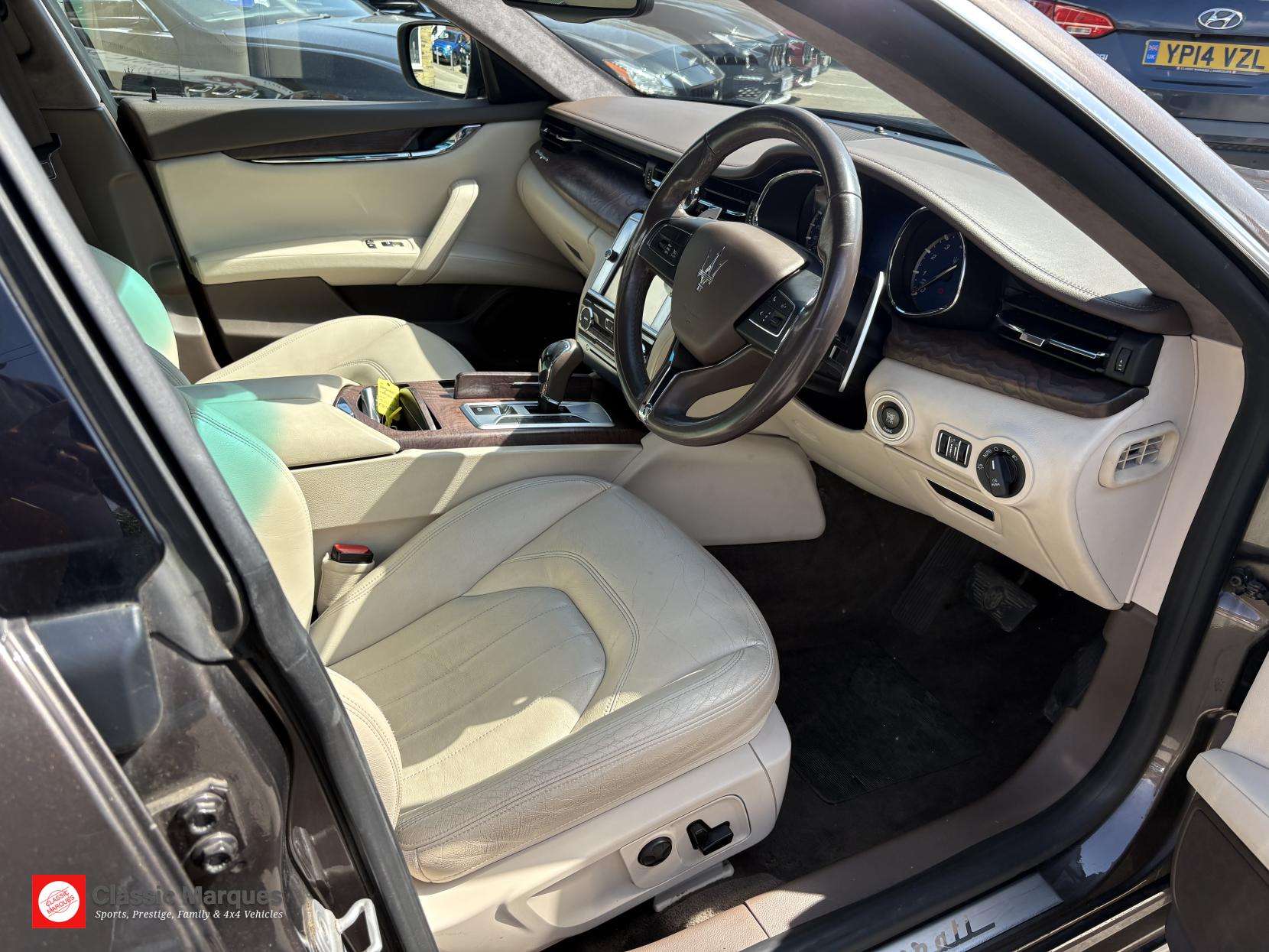 A 2014 MASERATI QUATTROPORTE 3.0 V6 S Saloon 4dr Petrol ZF Euro 5 (410 ps) A 2014 MASERATI QUATTROPORTE 3.0 V6 S Saloon 4dr Petrol ZF Euro 5 (410 ps)