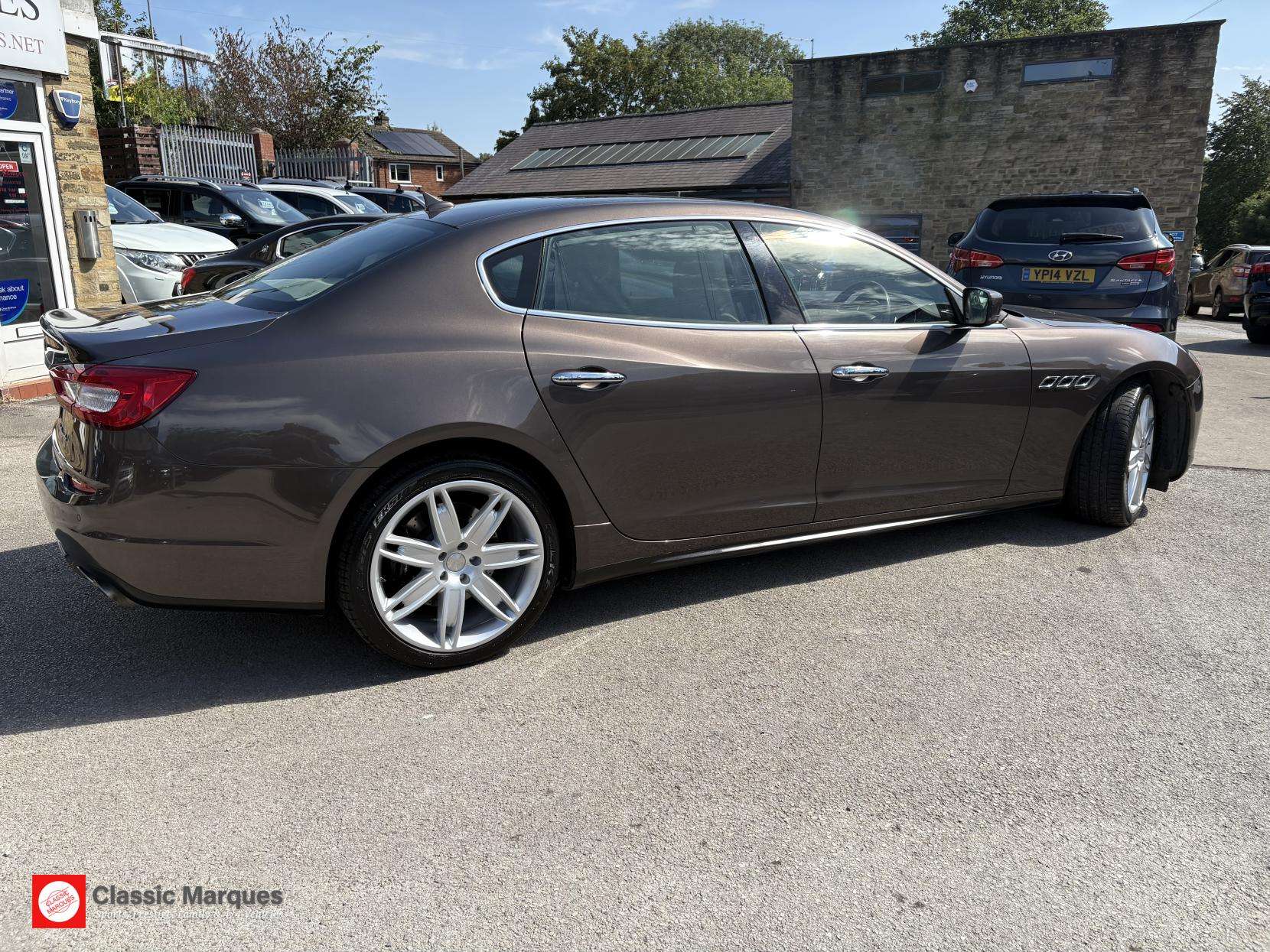 A 2014 MASERATI QUATTROPORTE 3.0 V6 S Saloon 4dr Petrol ZF Euro 5 (410 ps) A 2014 MASERATI QUATTROPORTE 3.0 V6 S Saloon 4dr Petrol ZF Euro 5 (410 ps)