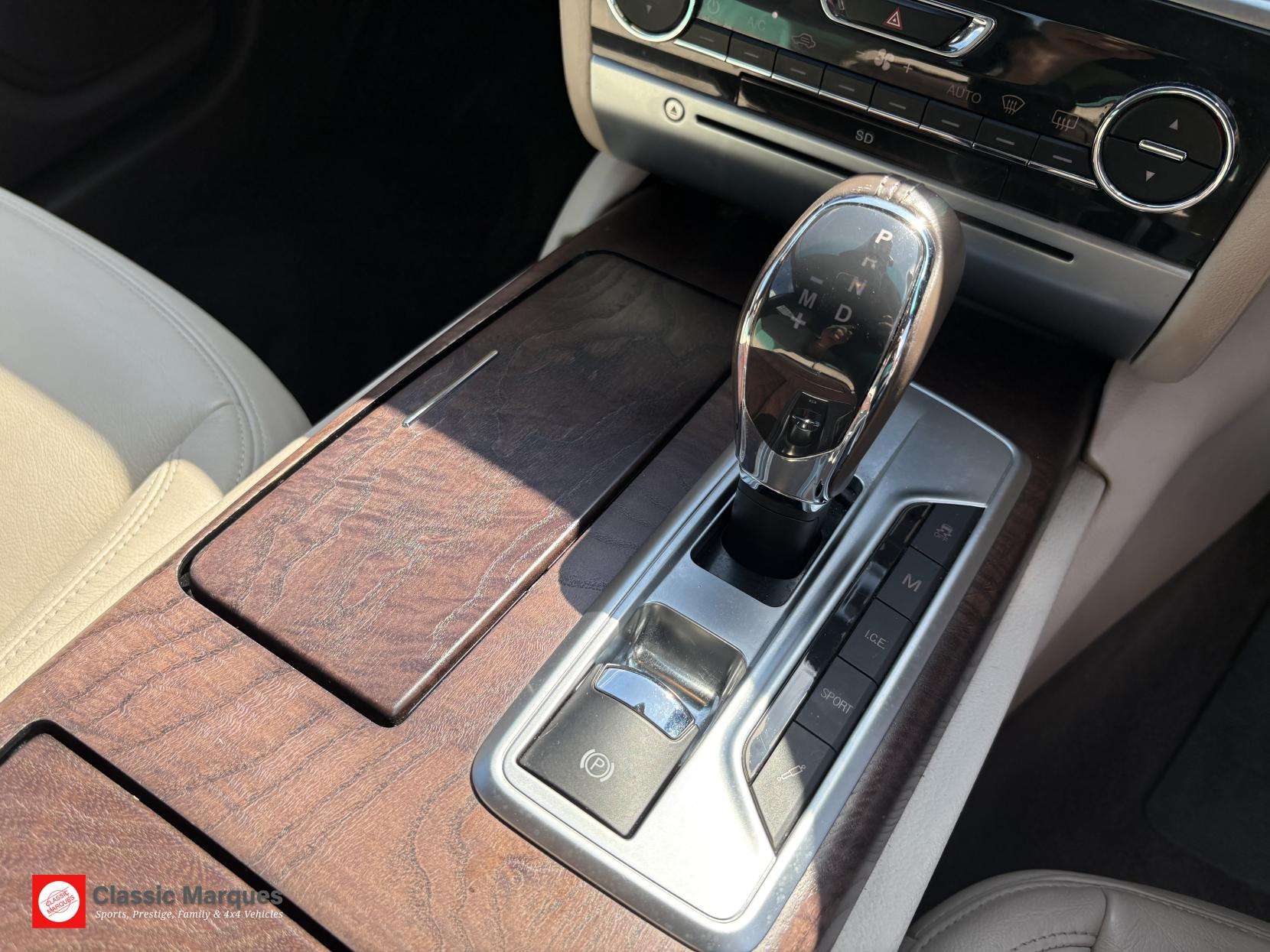2014 MASERATI QUATTROPORTE 2014 MASERATI QUATTROPORTE