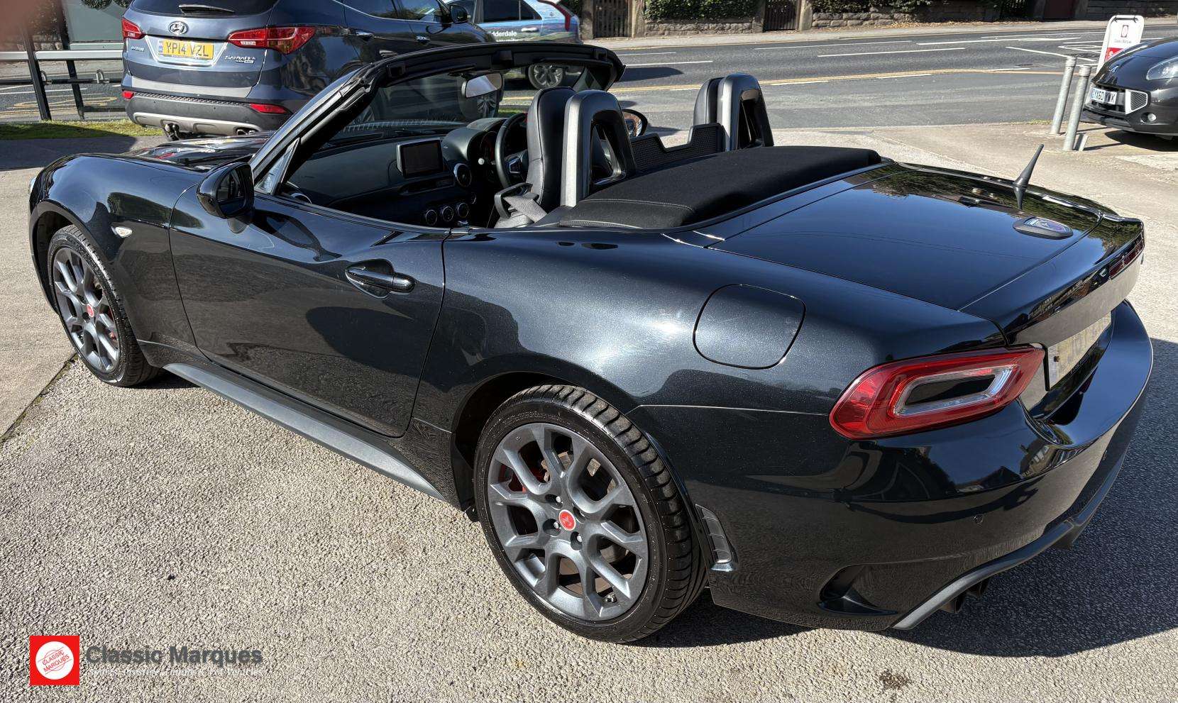 2017 ABARTH 124 SPIDER 2017 ABARTH 124 SPIDER