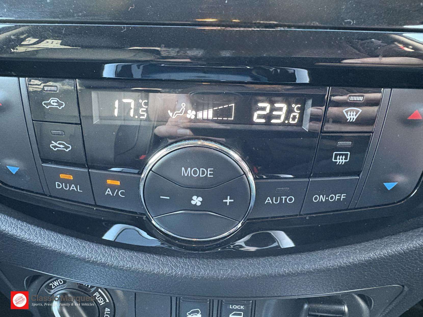 2017 NISSAN NAVARA 2017 NISSAN NAVARA