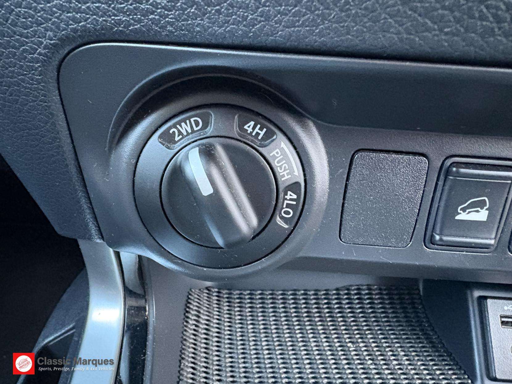 2017 NISSAN NAVARA 2017 NISSAN NAVARA