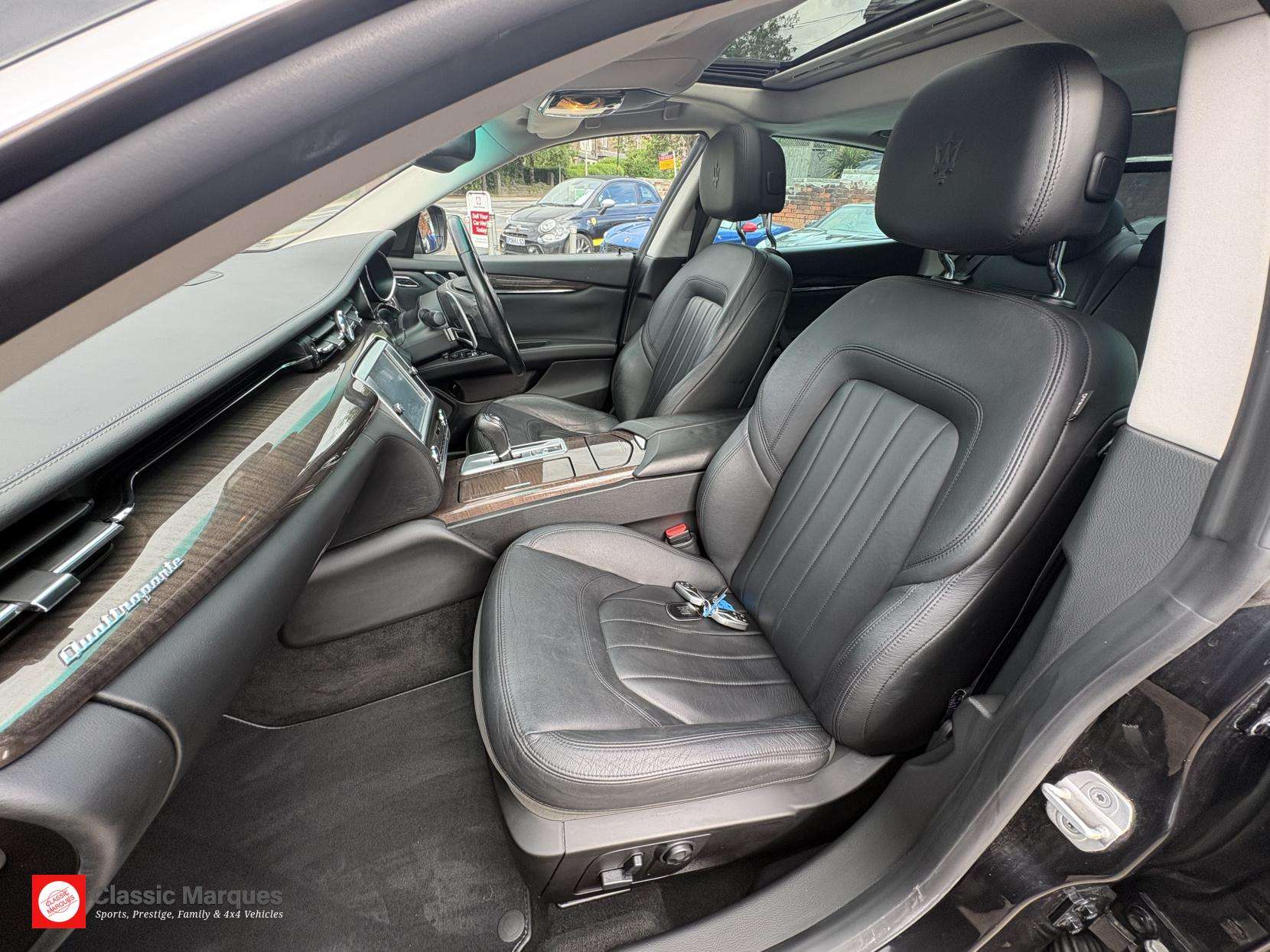 2015 MASERATI QUATTROPORTE 2015 MASERATI QUATTROPORTE