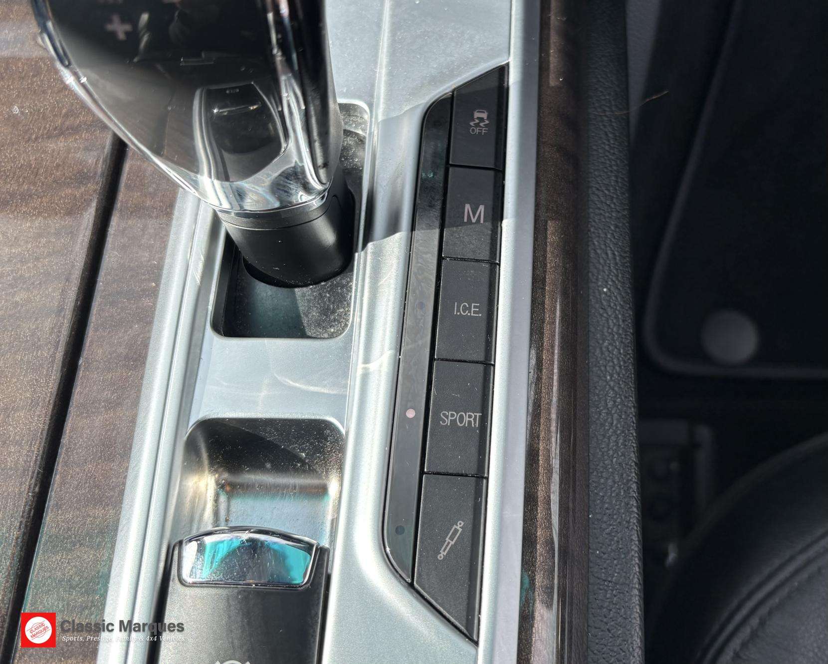 2015 MASERATI QUATTROPORTE 2015 MASERATI QUATTROPORTE