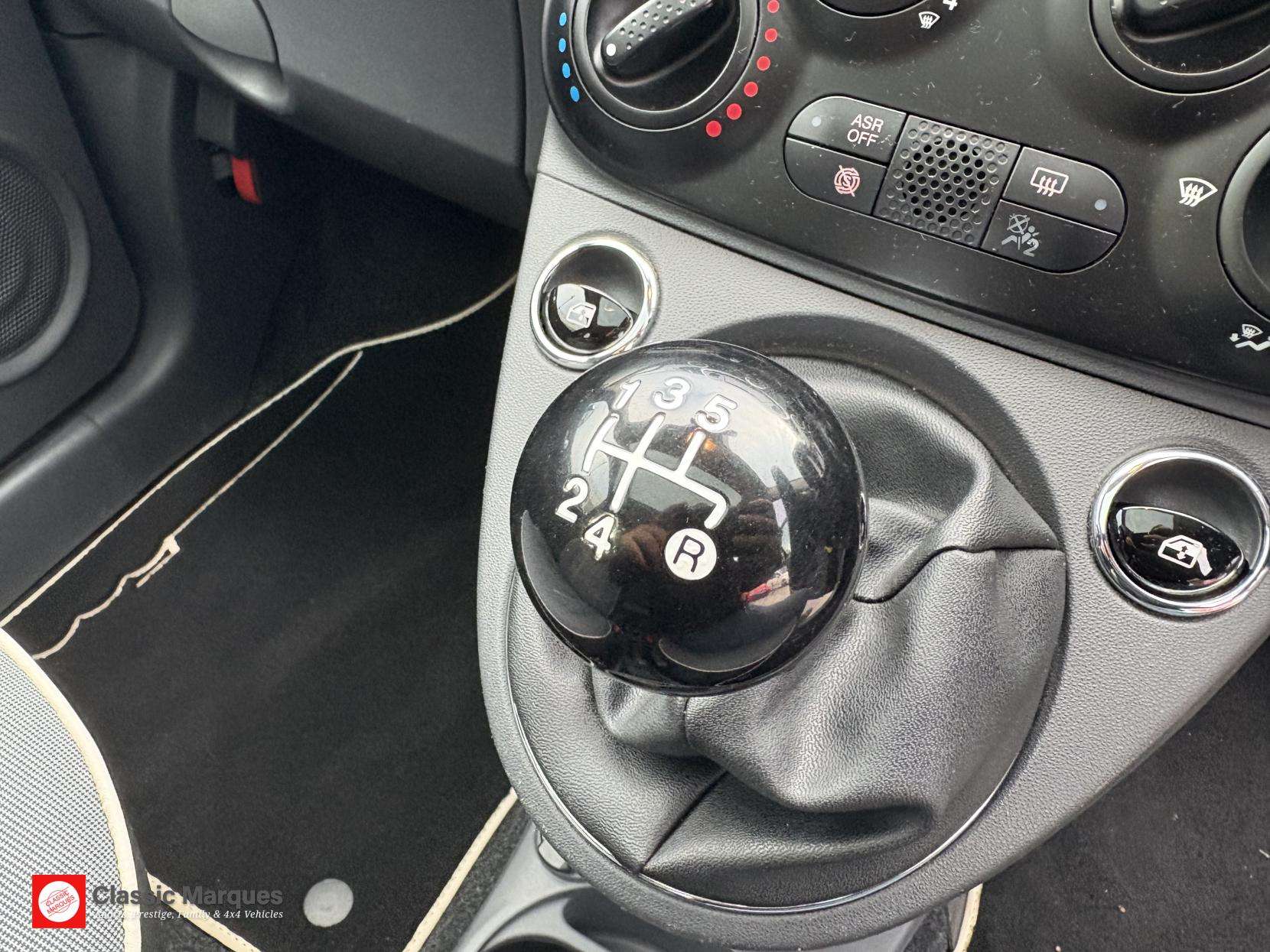 2015 FIAT 500 2015 FIAT 500