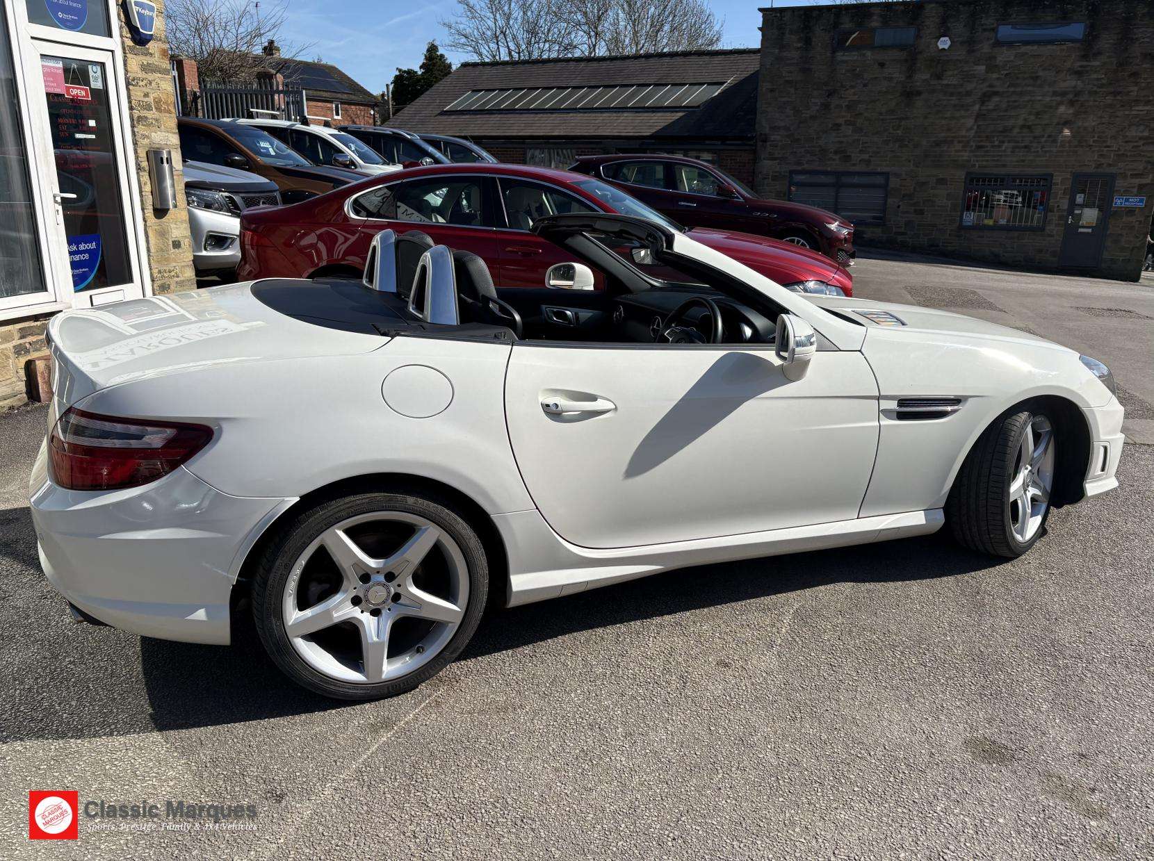 A 2012 MERCEDES-BENZ SLK 1.8 SLK250 BlueEfficiency AMG Sport Convertible 2dr Petrol G-Tronic+ Euro 5 (s/s) (204 ps) A 2012 MERCEDES-BENZ SLK 1.8 SLK250 BlueEfficiency AMG Sport Convertible 2dr Petrol G-Tronic+ Euro 5 (s/s) (204 ps)