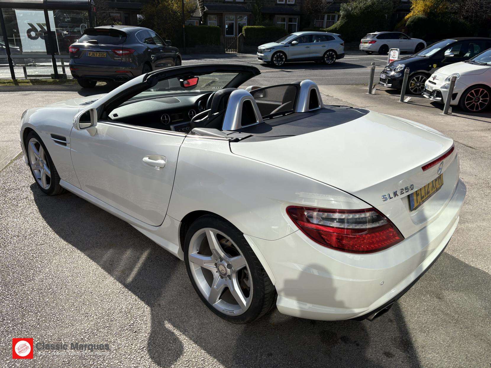 2012 MERCEDES-BENZ SLK 2012 MERCEDES-BENZ SLK