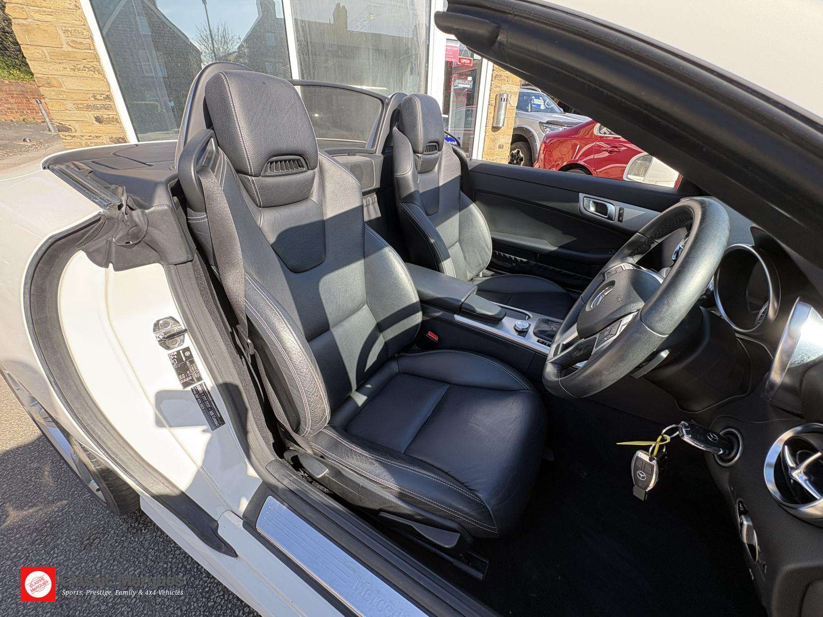 2012 MERCEDES-BENZ SLK 2012 MERCEDES-BENZ SLK