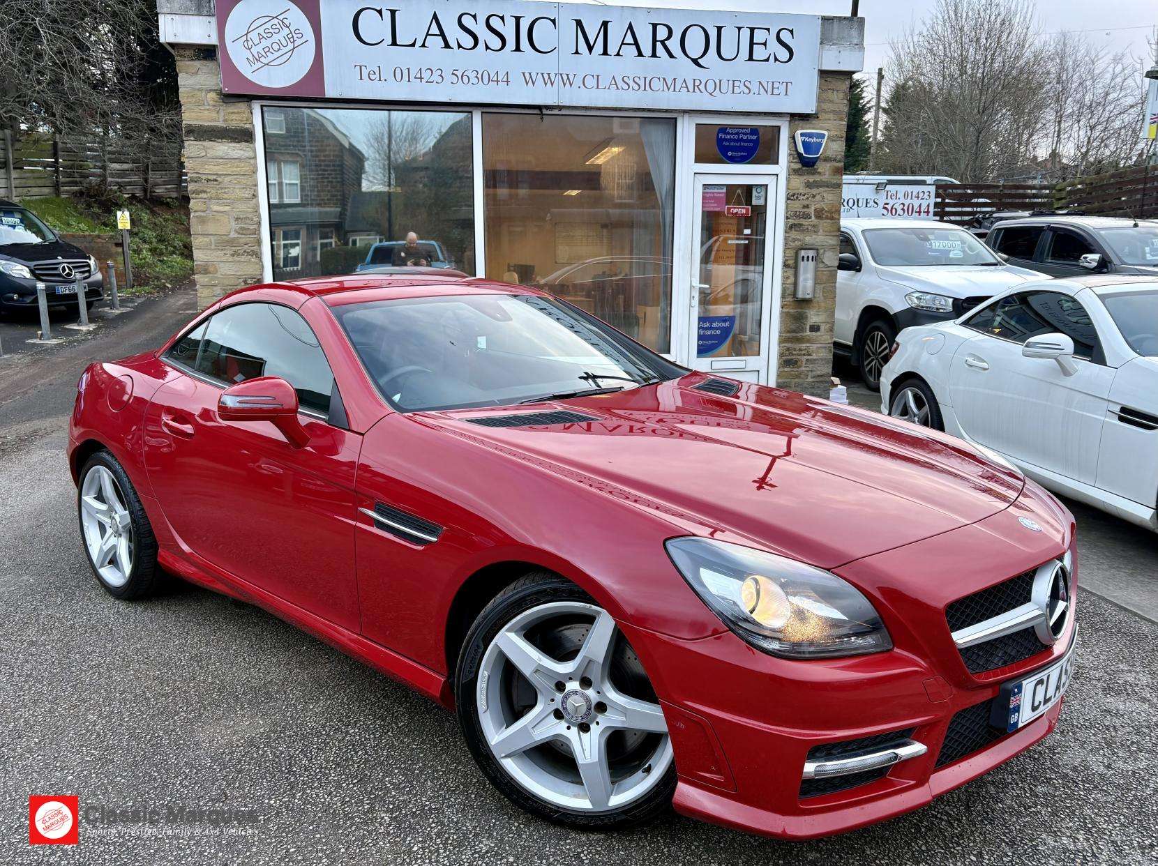 A 2012 MERCEDES-BENZ SLK 1.8 SLK200 BlueEfficiency AMG Sport Convertible 2dr Petrol G-Tronic+ Euro 5 (s/s) (184 ps) A 2012 MERCEDES-BENZ SLK 1.8 SLK200 BlueEfficiency AMG Sport Convertible 2dr Petrol G-Tronic+ Euro 5 (s/s) (184 ps)