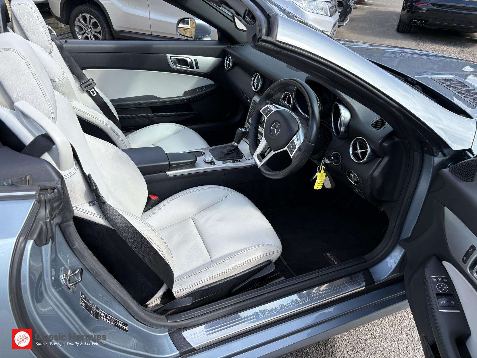 A 2012 MERCEDES-BENZ SLK 1.8 SLK200 BlueEfficiency AMG Sport Convertible 2dr Petrol G-Tronic+ Euro 5 (s/s) (184 ps) A 2012 MERCEDES-BENZ SLK 1.8 SLK200 BlueEfficiency AMG Sport Convertible 2dr Petrol G-Tronic+ Euro 5 (s/s) (184 ps)