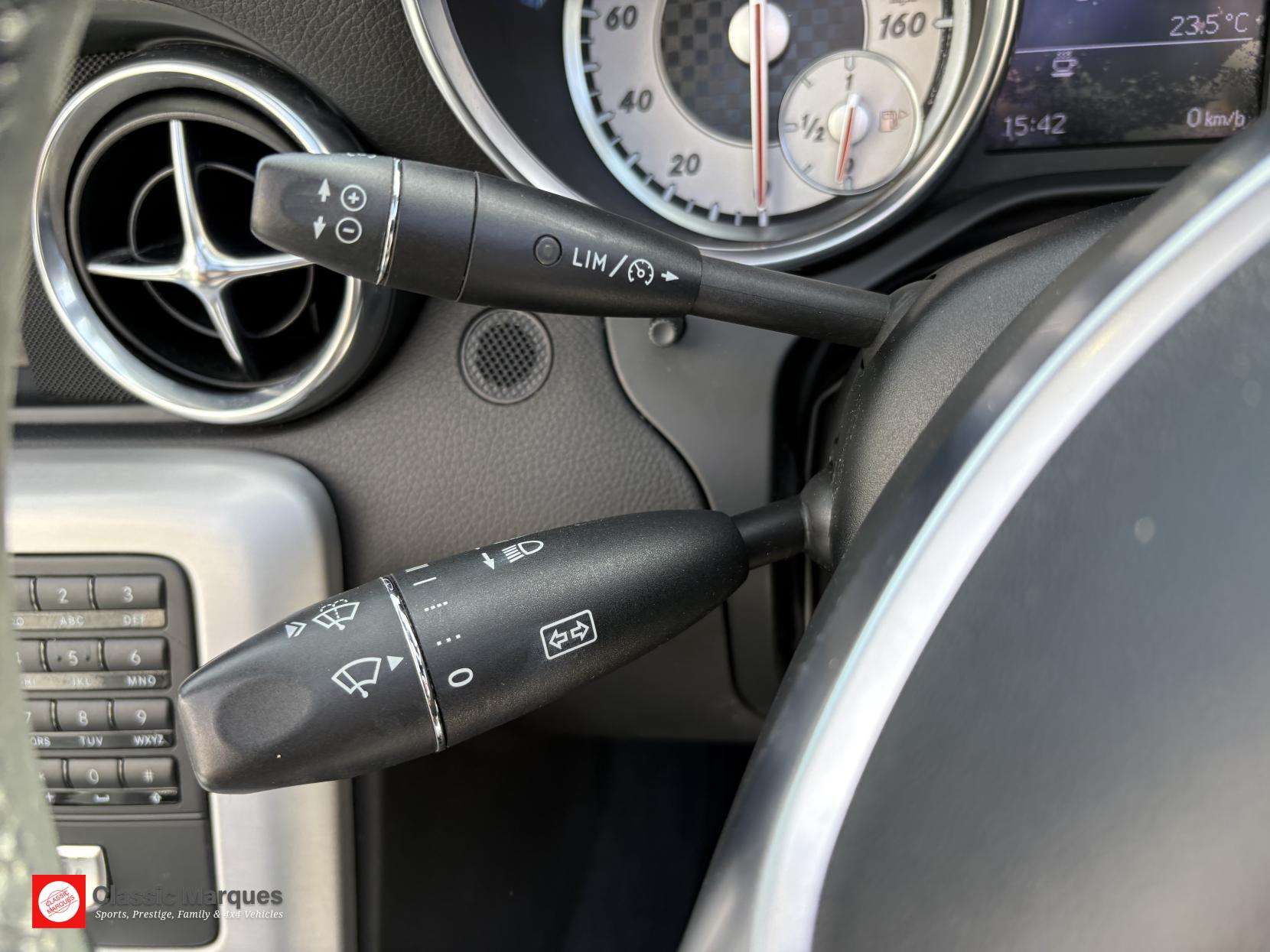 2012 MERCEDES-BENZ SLK 2012 MERCEDES-BENZ SLK