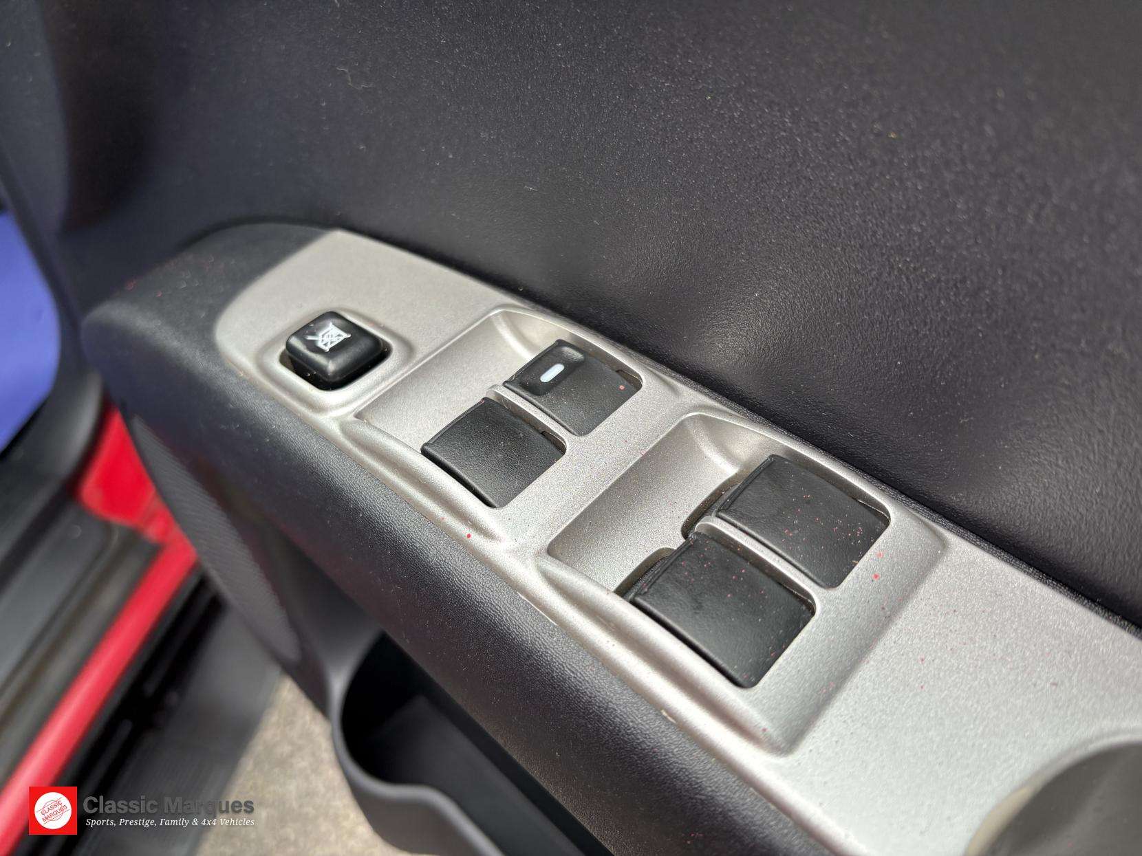 2015 MITSUBISHI L200 2015 MITSUBISHI L200