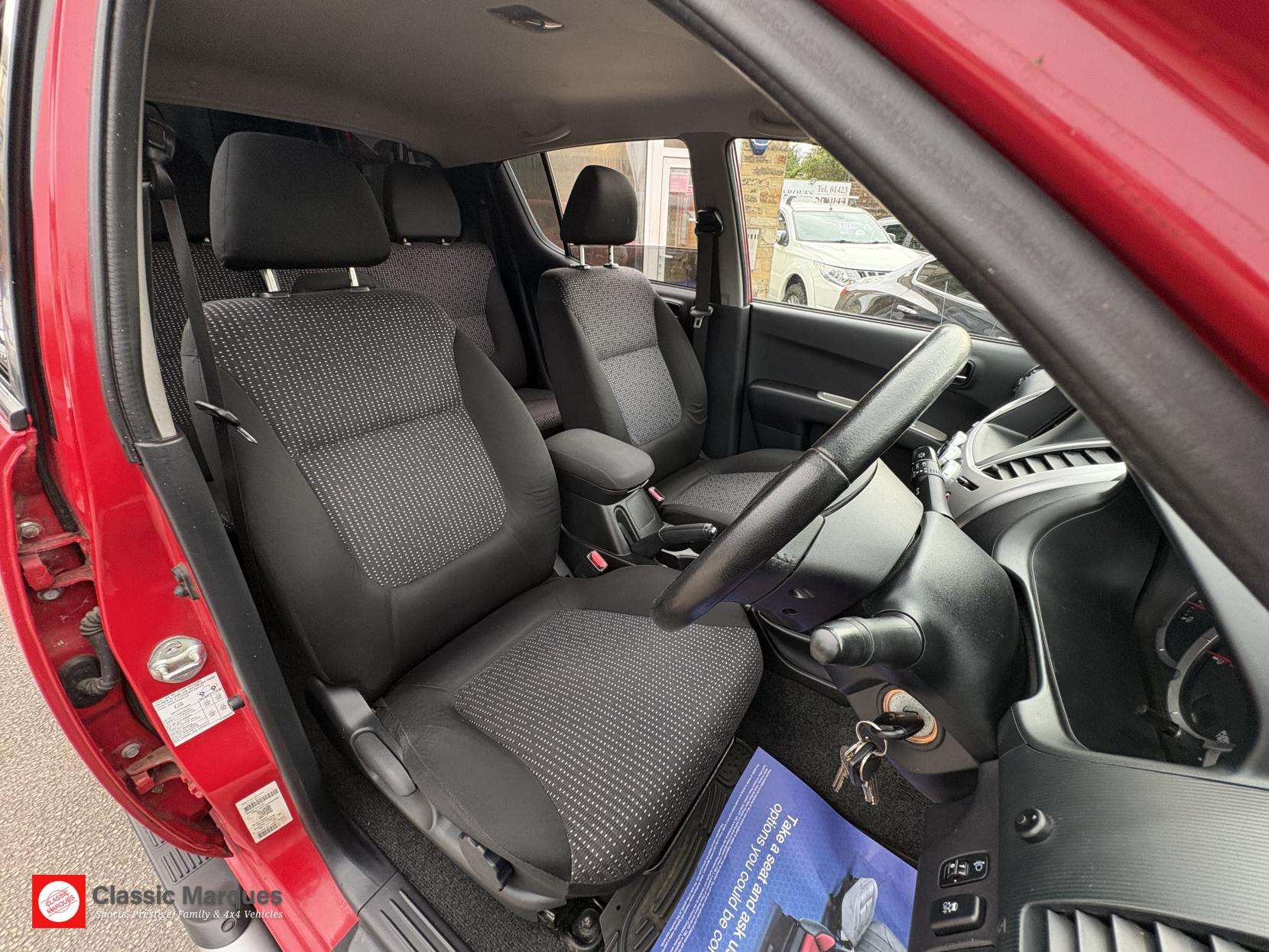 2015 MITSUBISHI L200 2015 MITSUBISHI L200