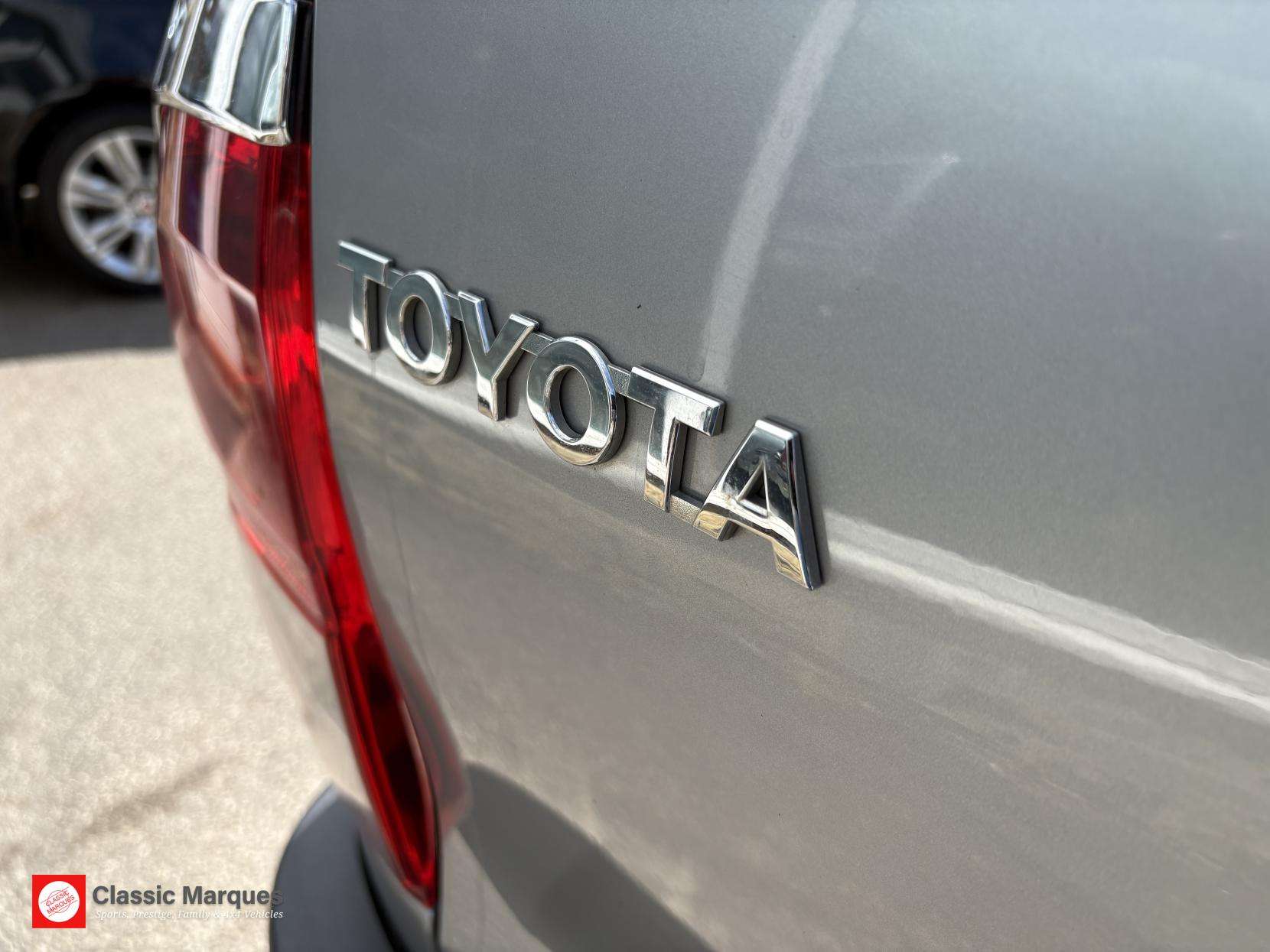2016 TOYOTA HILUX 2016 TOYOTA HILUX