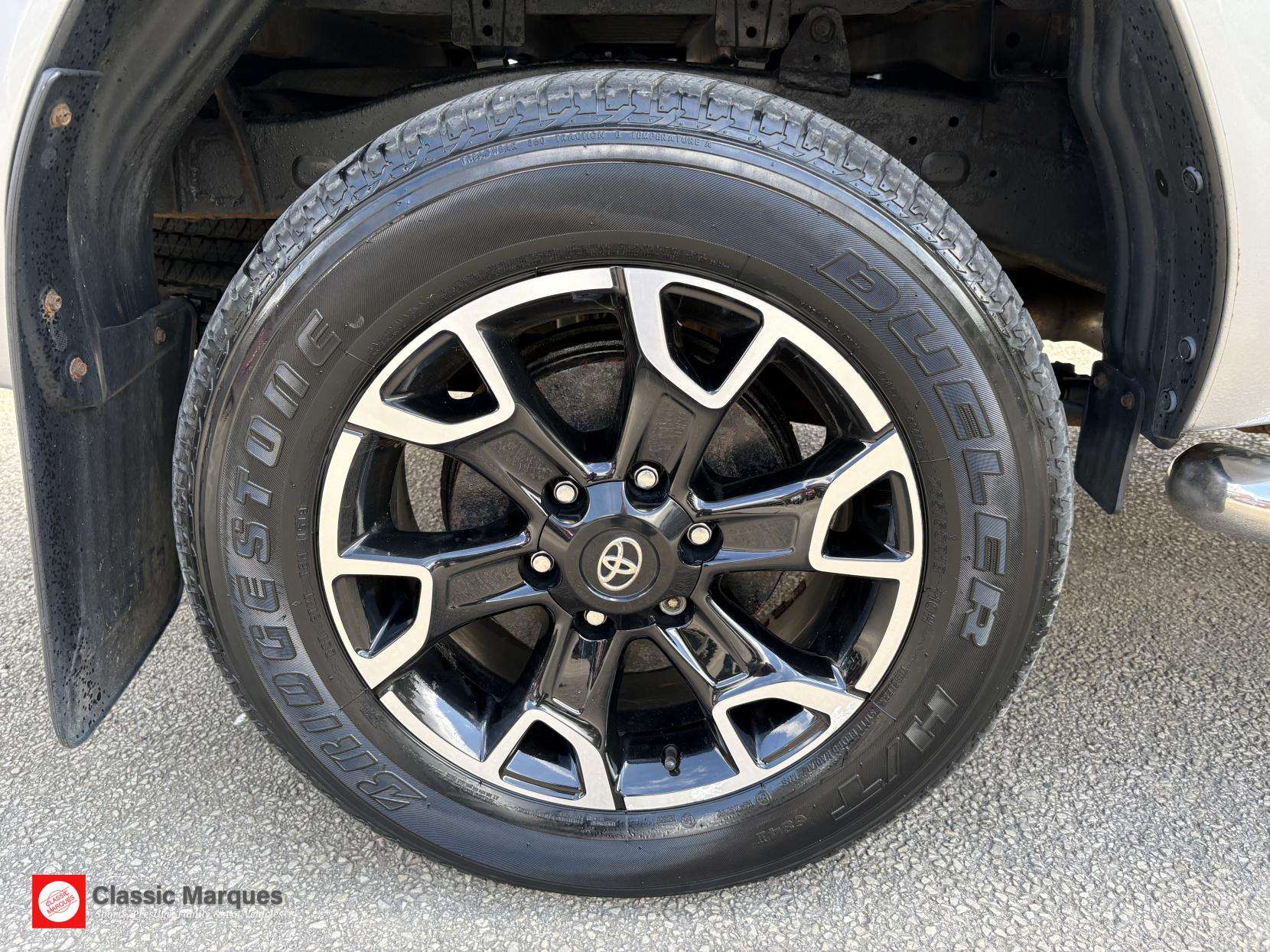 2016 TOYOTA HILUX 2016 TOYOTA HILUX