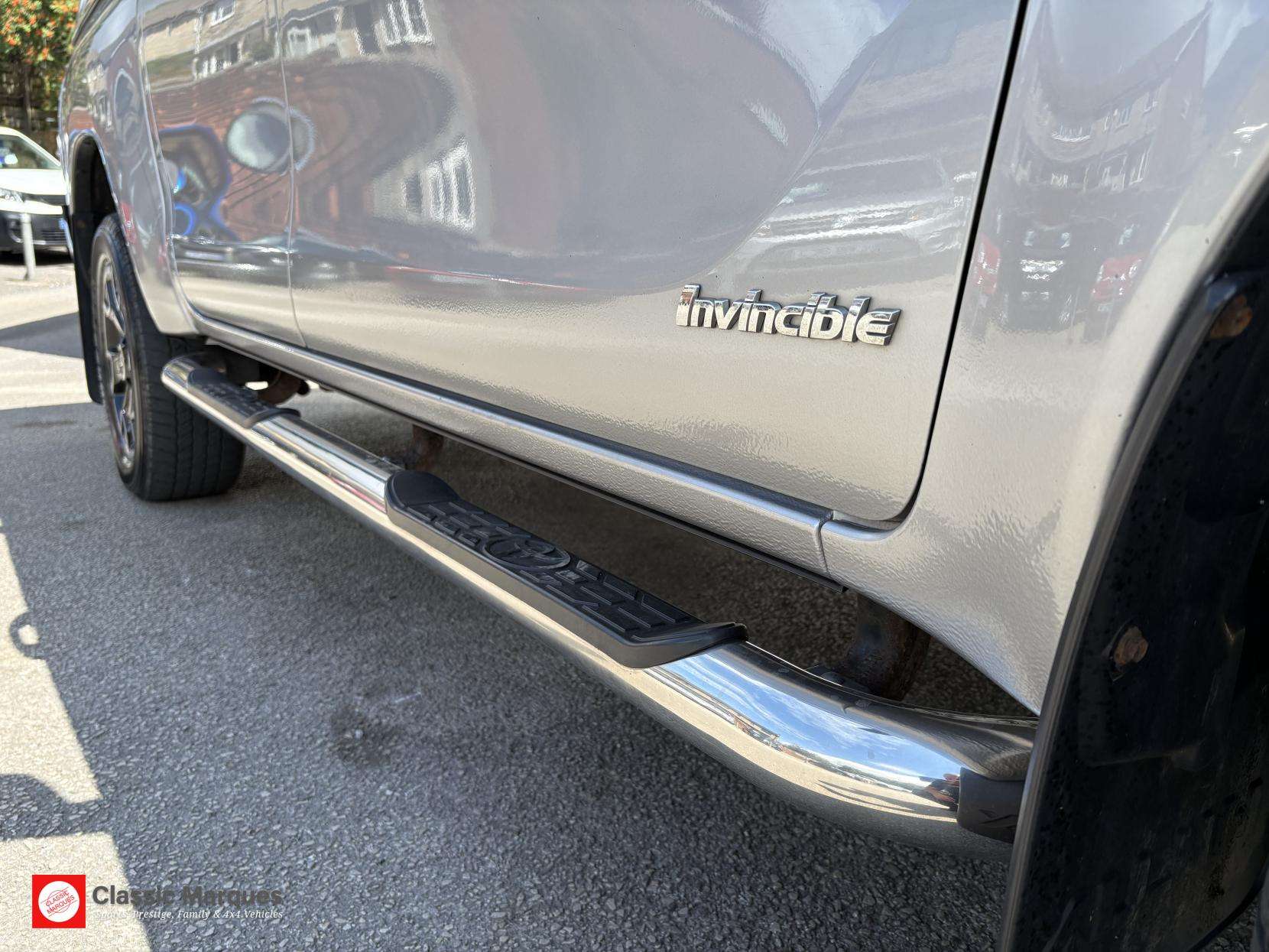 2016 TOYOTA HILUX 2016 TOYOTA HILUX
