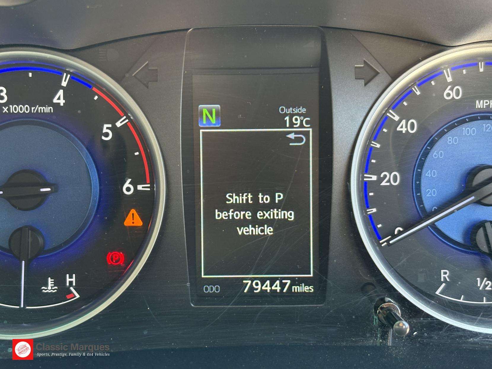2016 TOYOTA HILUX 2016 TOYOTA HILUX