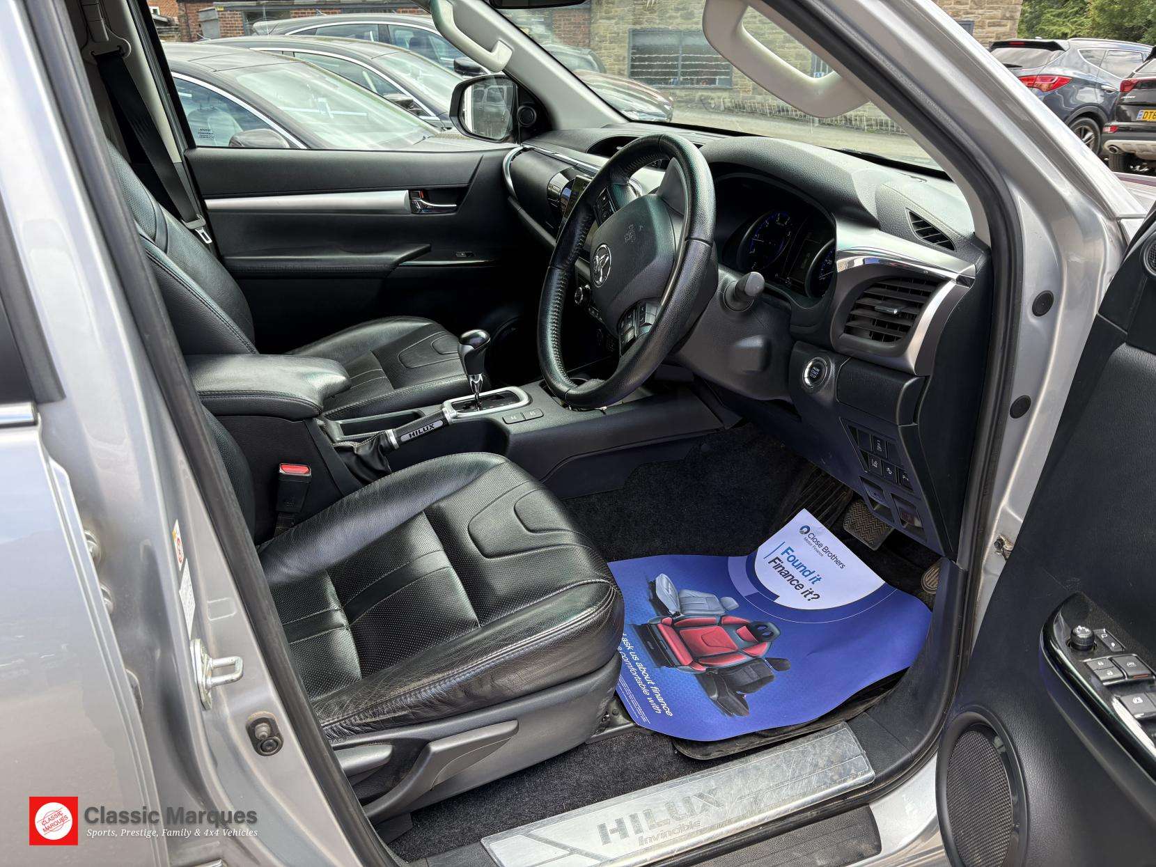 A 2016 TOYOTA HILUX 2.4 D-4D Invincible X Pickup Double Cab 4dr Diesel Auto 4WD Euro 6 (TSS) (150 ps) A 2016 TOYOTA HILUX 2.4 D-4D Invincible X Pickup Double Cab 4dr Diesel Auto 4WD Euro 6 (TSS) (150 ps)