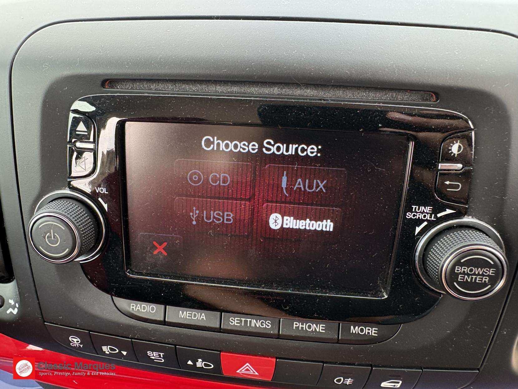 2013 FIAT 500L 2013 FIAT 500L