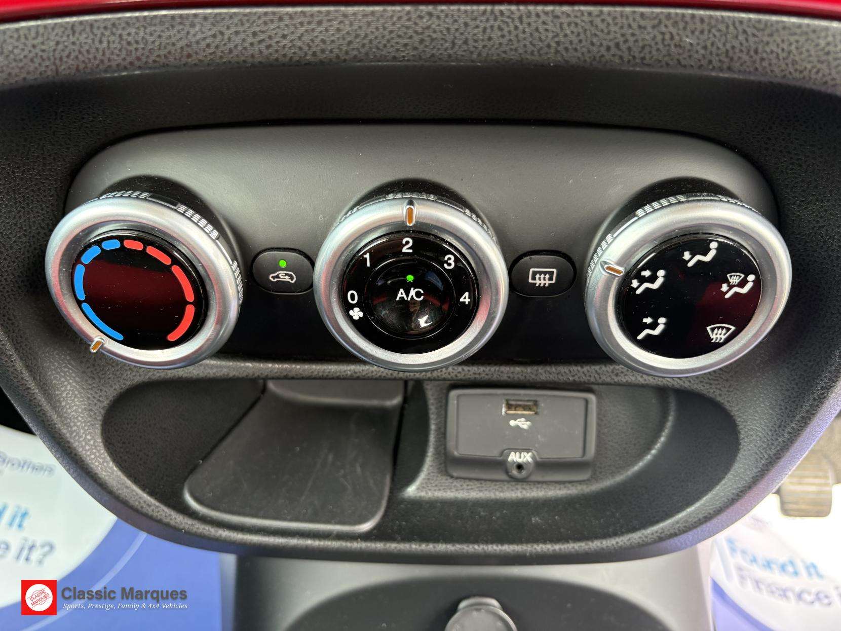 2013 FIAT 500L 2013 FIAT 500L