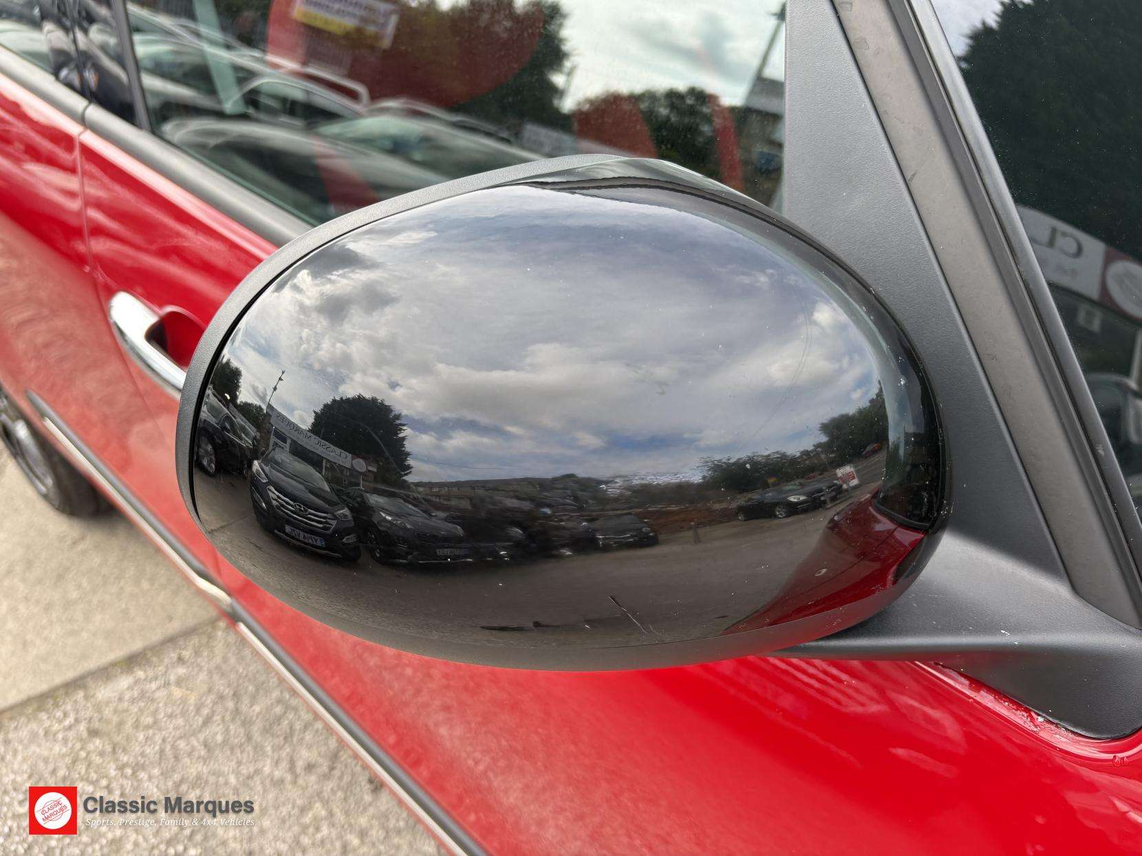 2013 FIAT 500L 2013 FIAT 500L