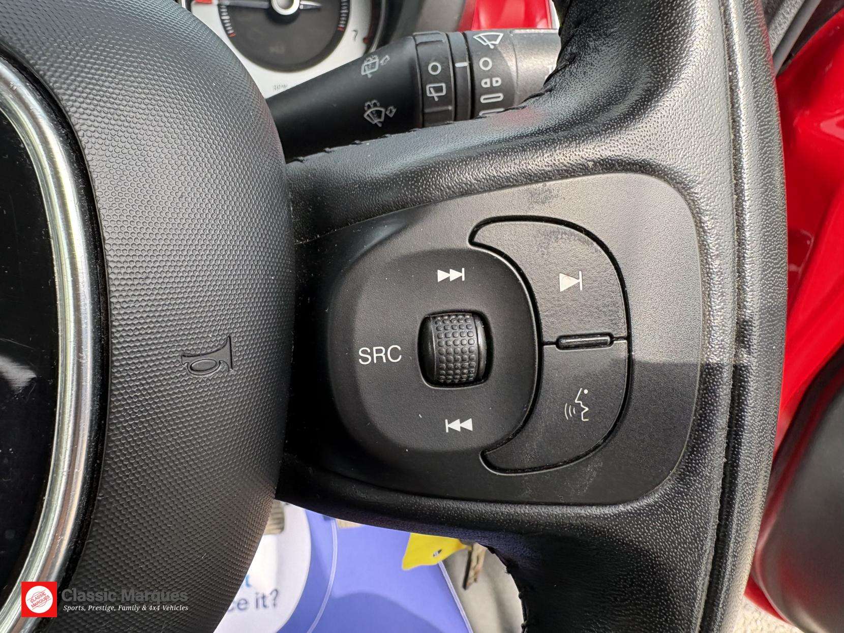 2013 FIAT 500L 2013 FIAT 500L