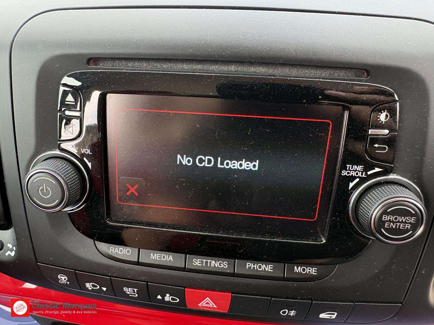 2013 FIAT 500L 2013 FIAT 500L
