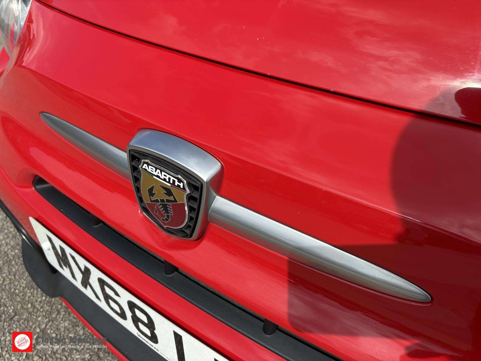 2018 ABARTH 595 2018 ABARTH 595