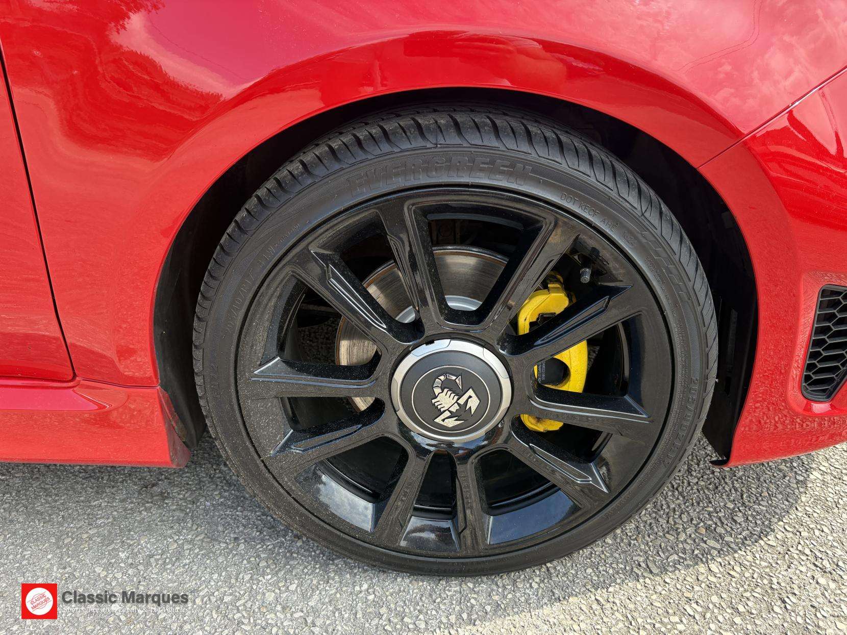 2018 ABARTH 595 2018 ABARTH 595