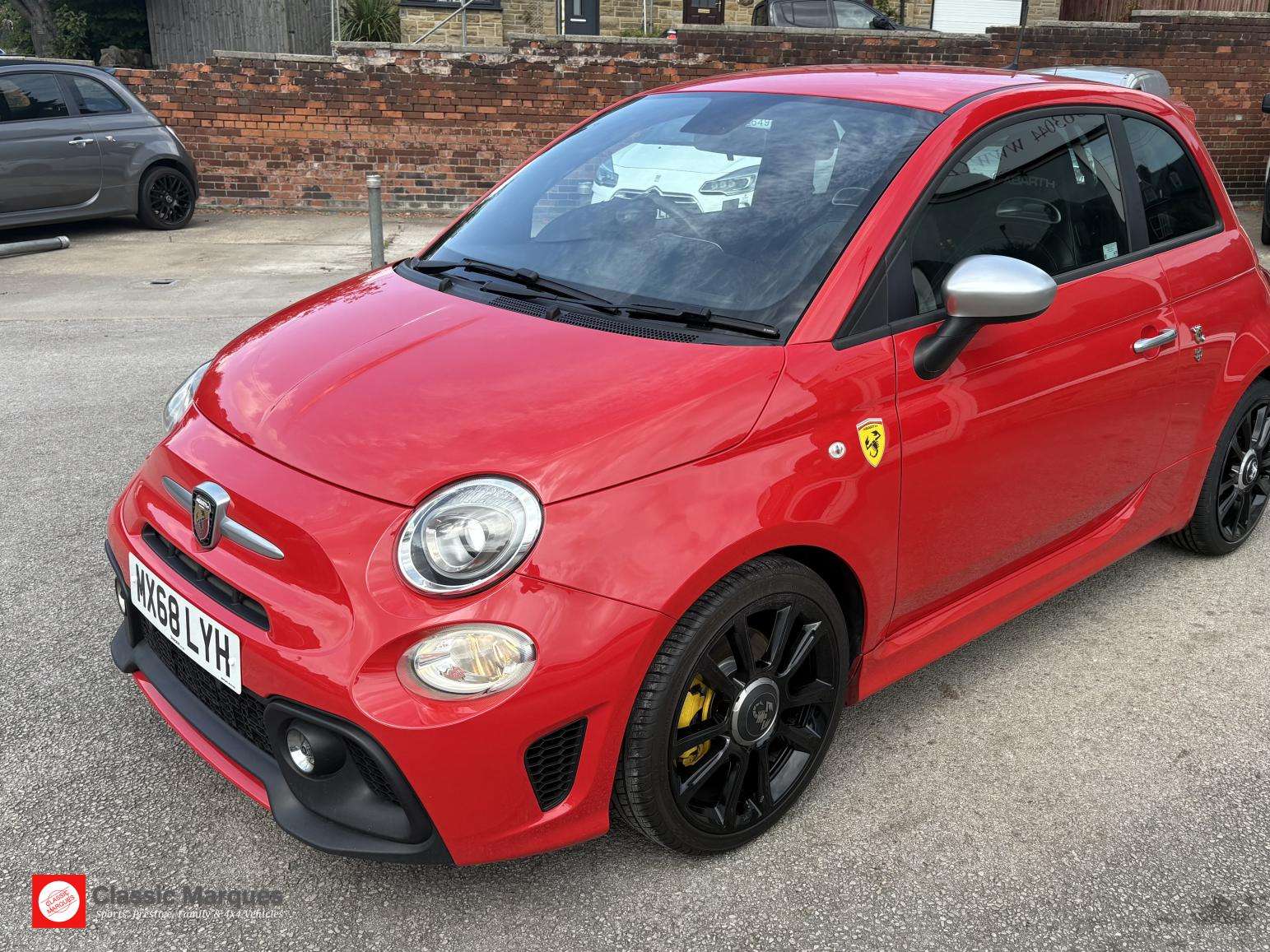 2018 ABARTH 595 2018 ABARTH 595