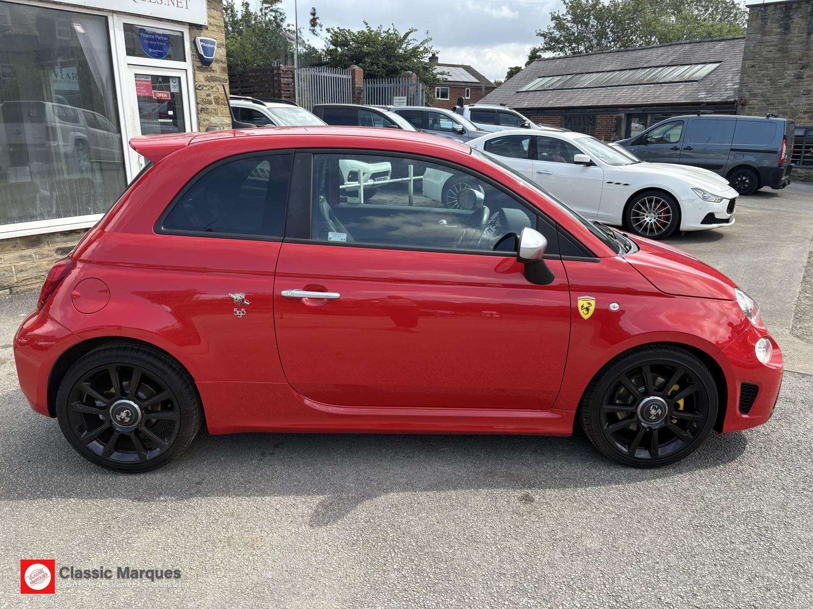2018 ABARTH 595 2018 ABARTH 595