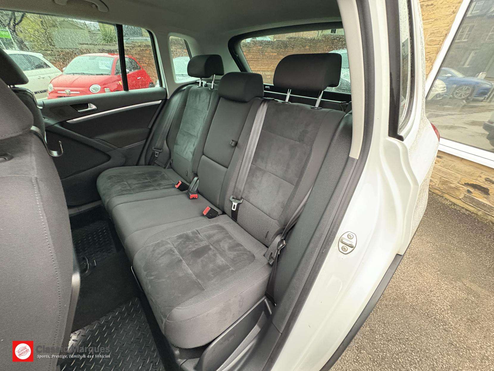 2016 VOLKSWAGEN TIGUAN 2016 VOLKSWAGEN TIGUAN