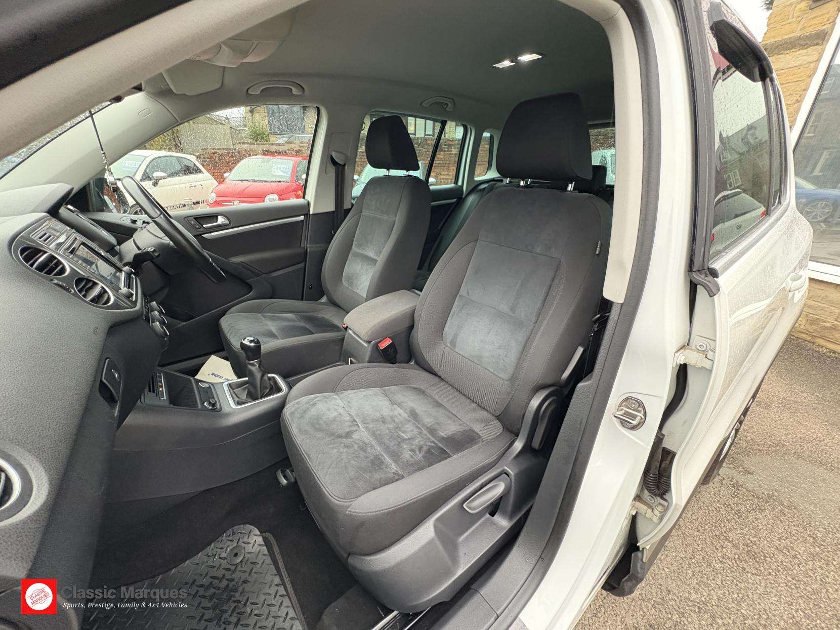 2016 VOLKSWAGEN TIGUAN 2016 VOLKSWAGEN TIGUAN