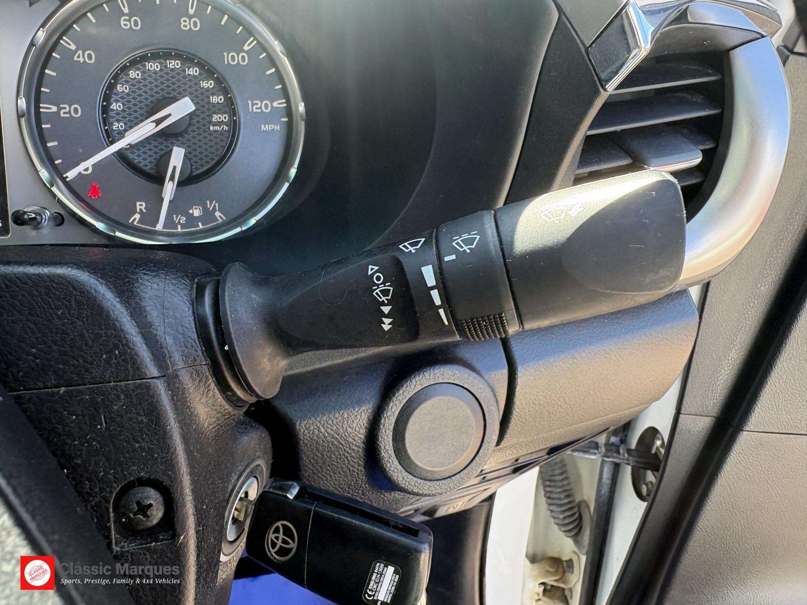 2021 TOYOTA HILUX 2021 TOYOTA HILUX