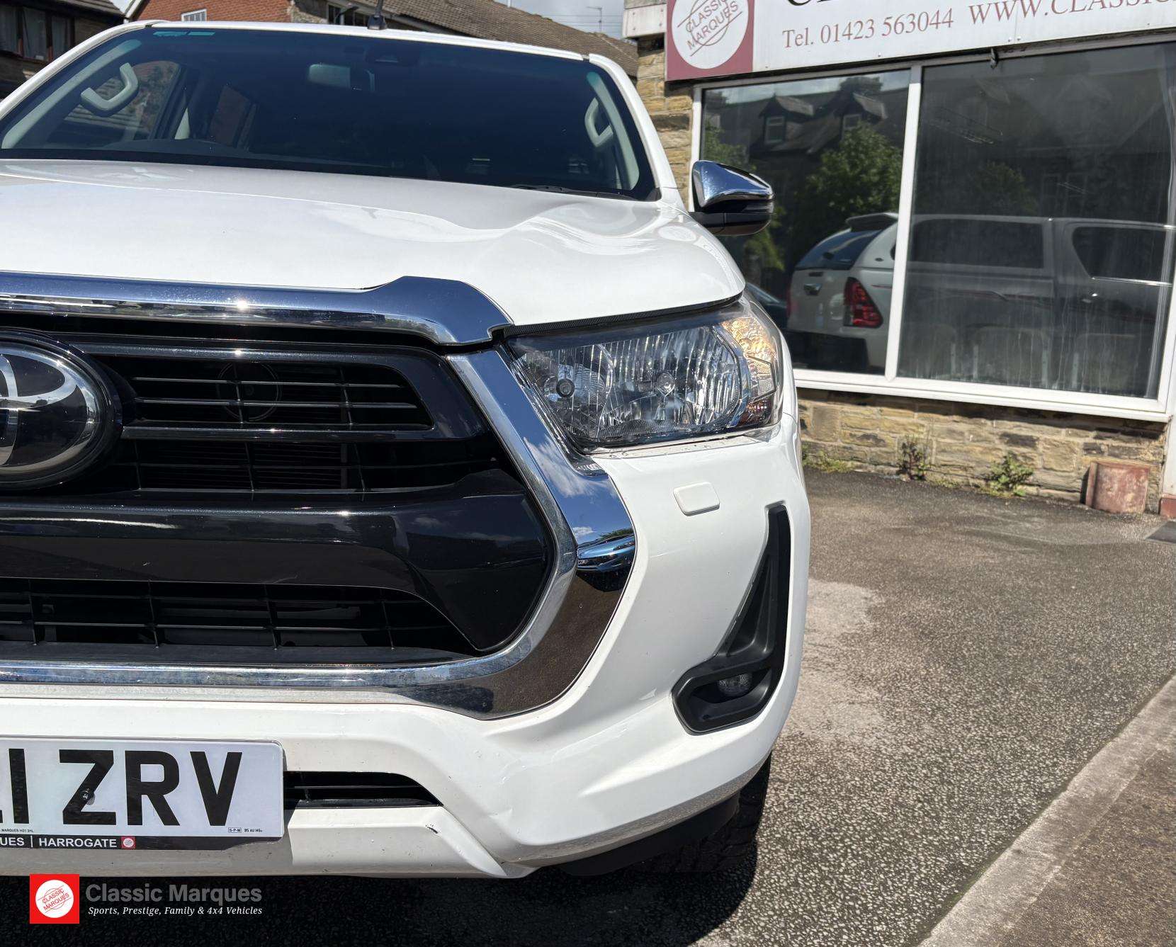 2021 TOYOTA HILUX 2021 TOYOTA HILUX