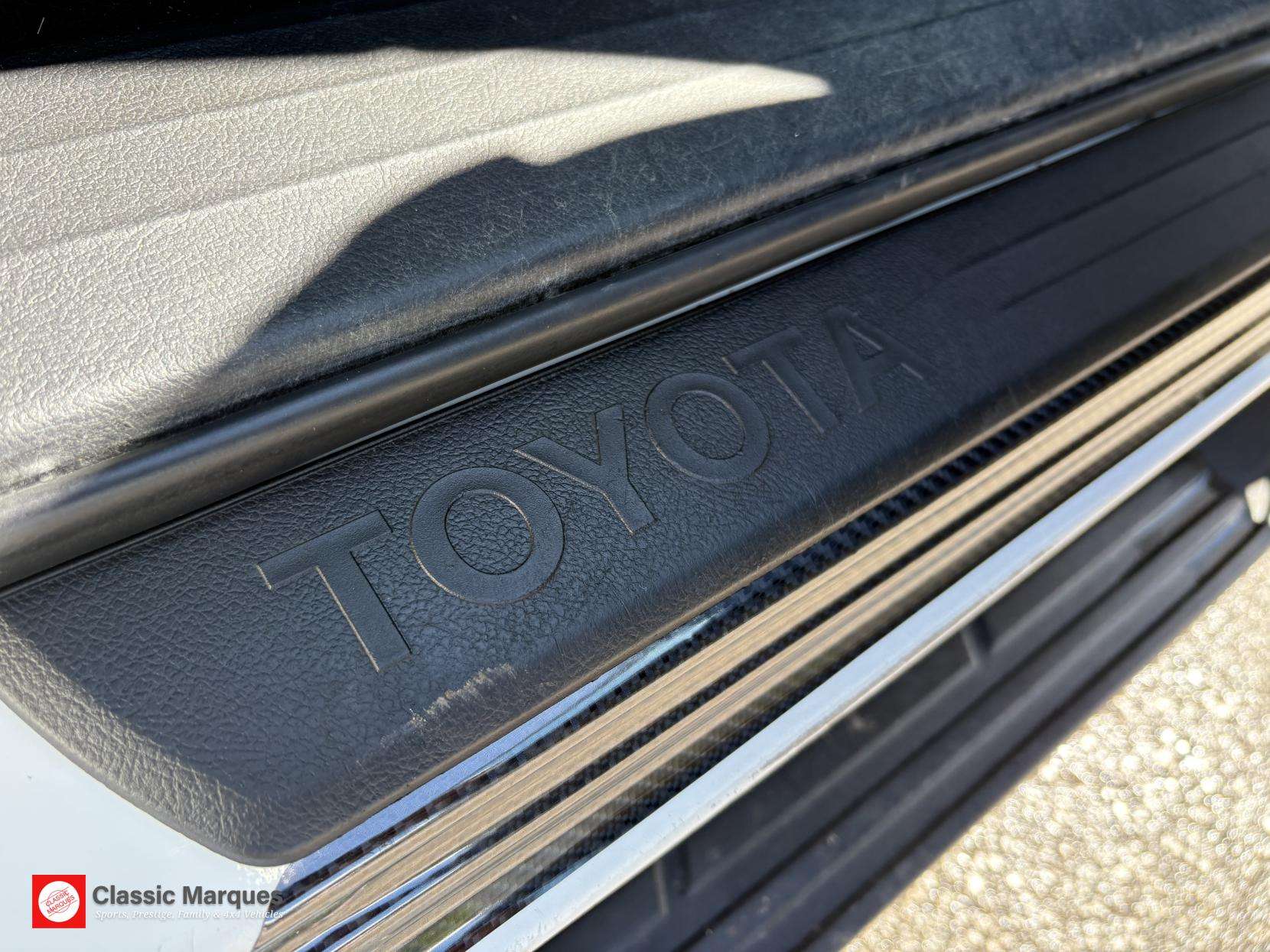 2021 TOYOTA HILUX 2021 TOYOTA HILUX
