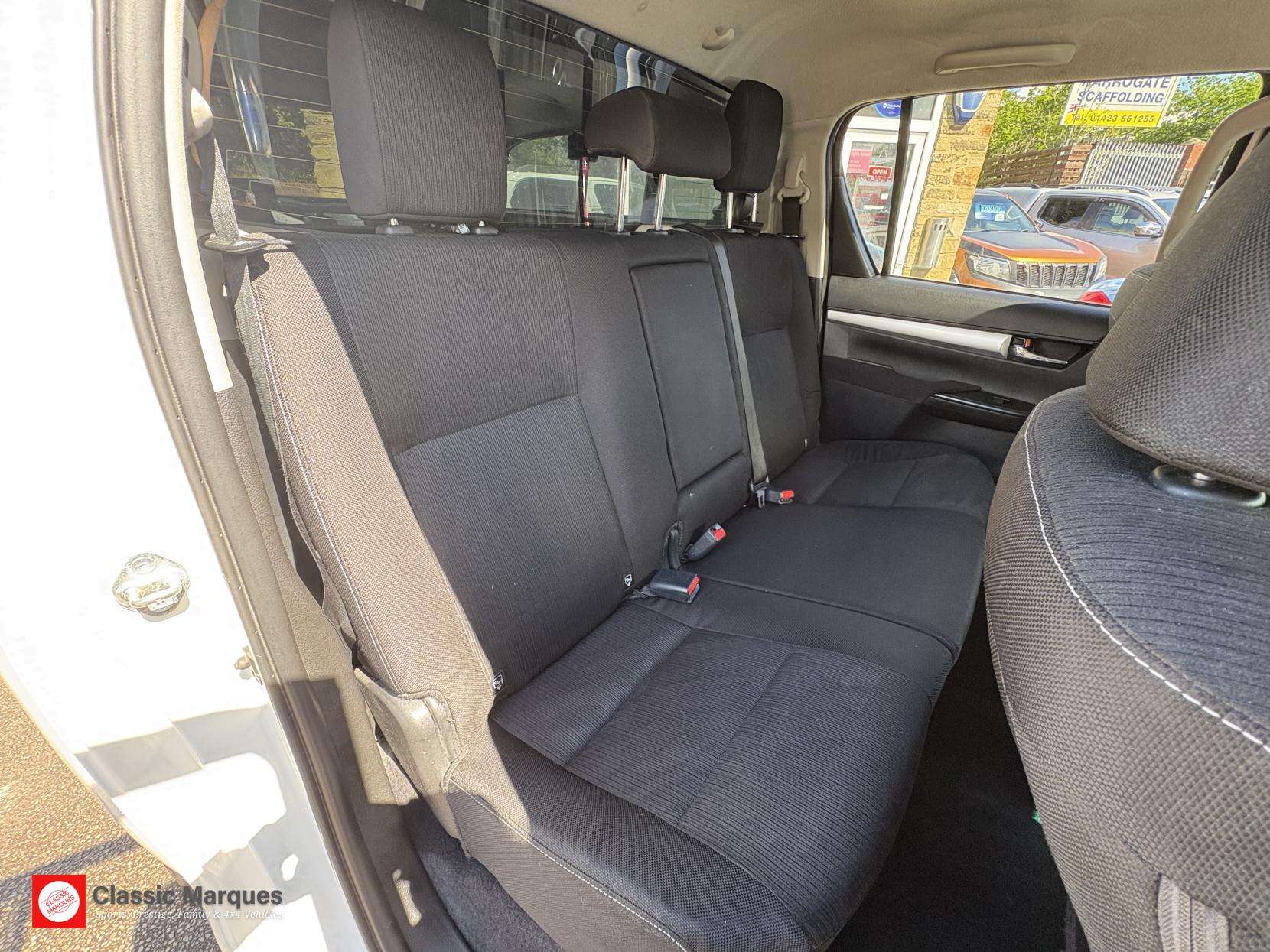 2021 TOYOTA HILUX 2021 TOYOTA HILUX