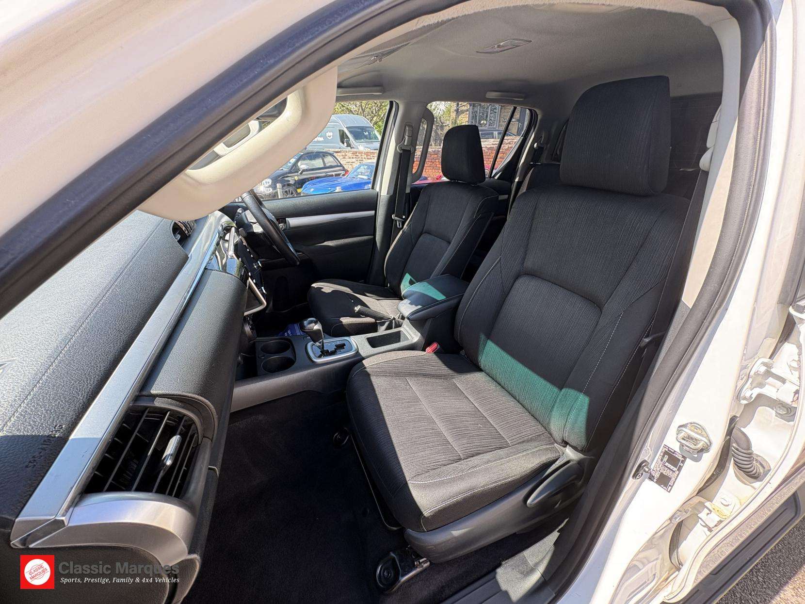 2021 TOYOTA HILUX 2021 TOYOTA HILUX