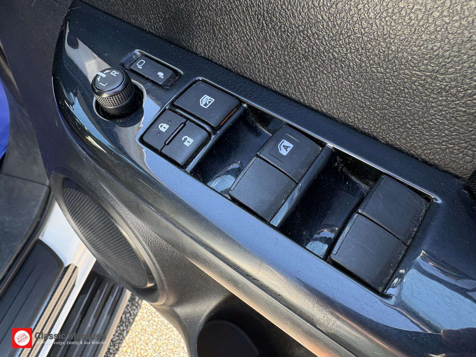 2021 TOYOTA HILUX 2021 TOYOTA HILUX