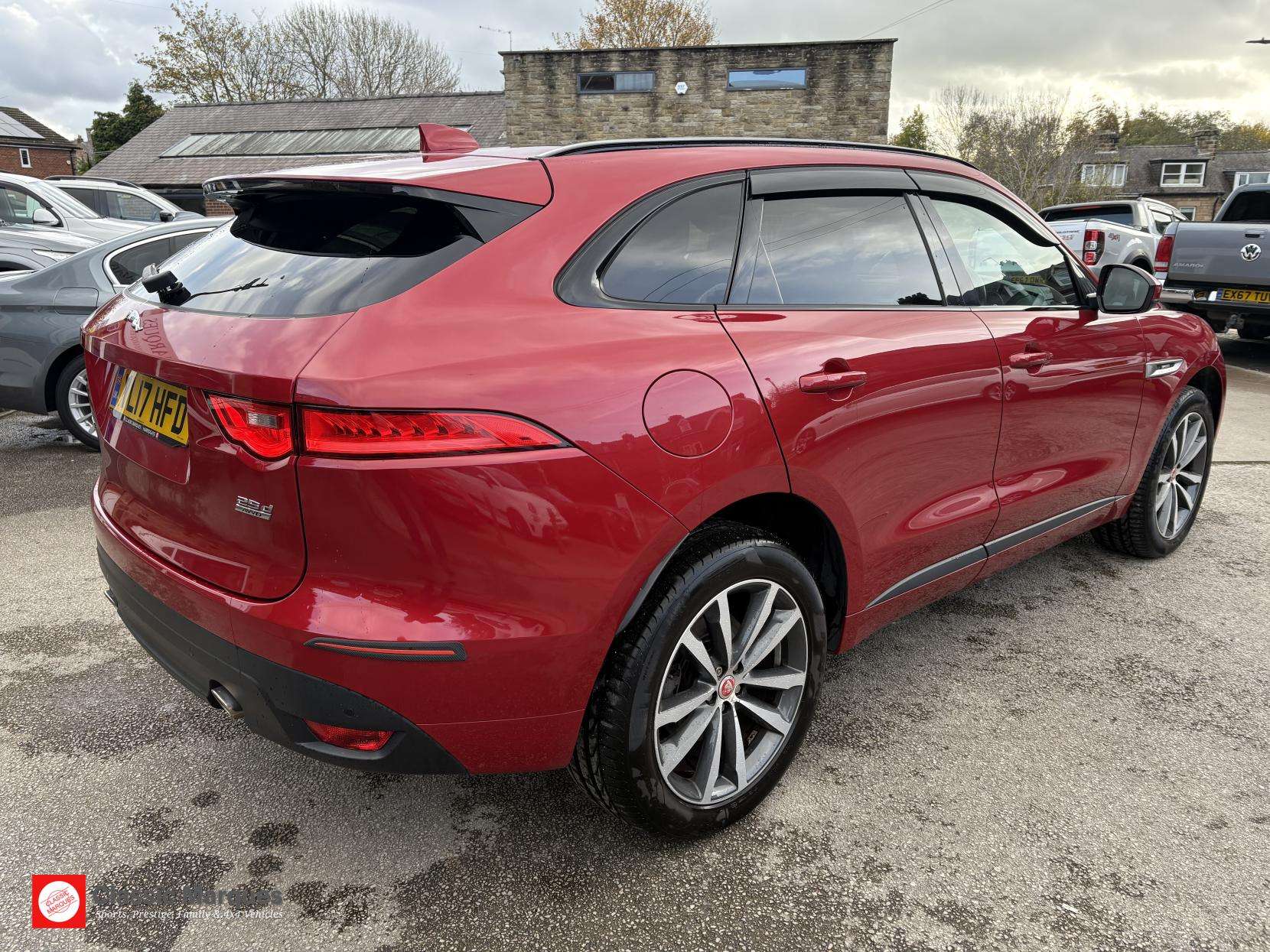 2017 JAGUAR F-PACE 2017 JAGUAR F-PACE