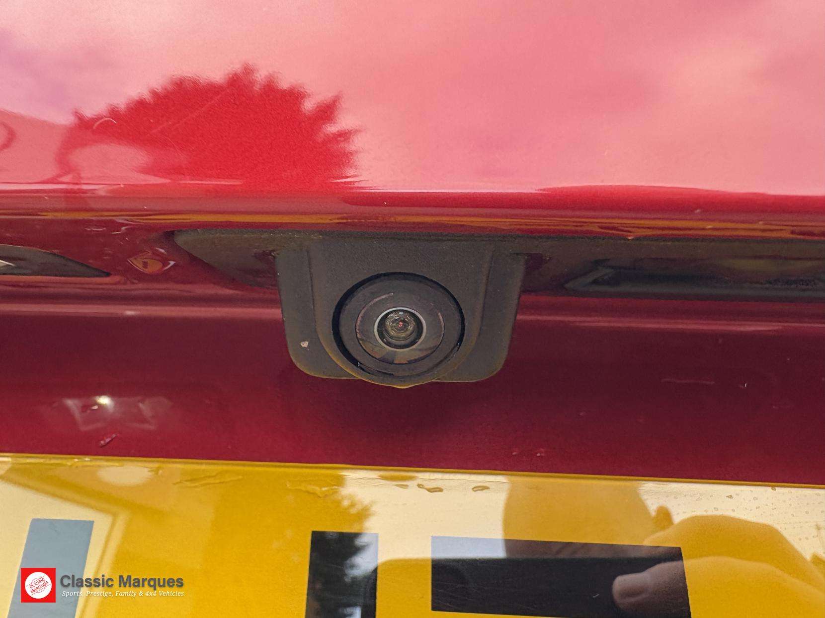 2017 JAGUAR F-PACE 2017 JAGUAR F-PACE