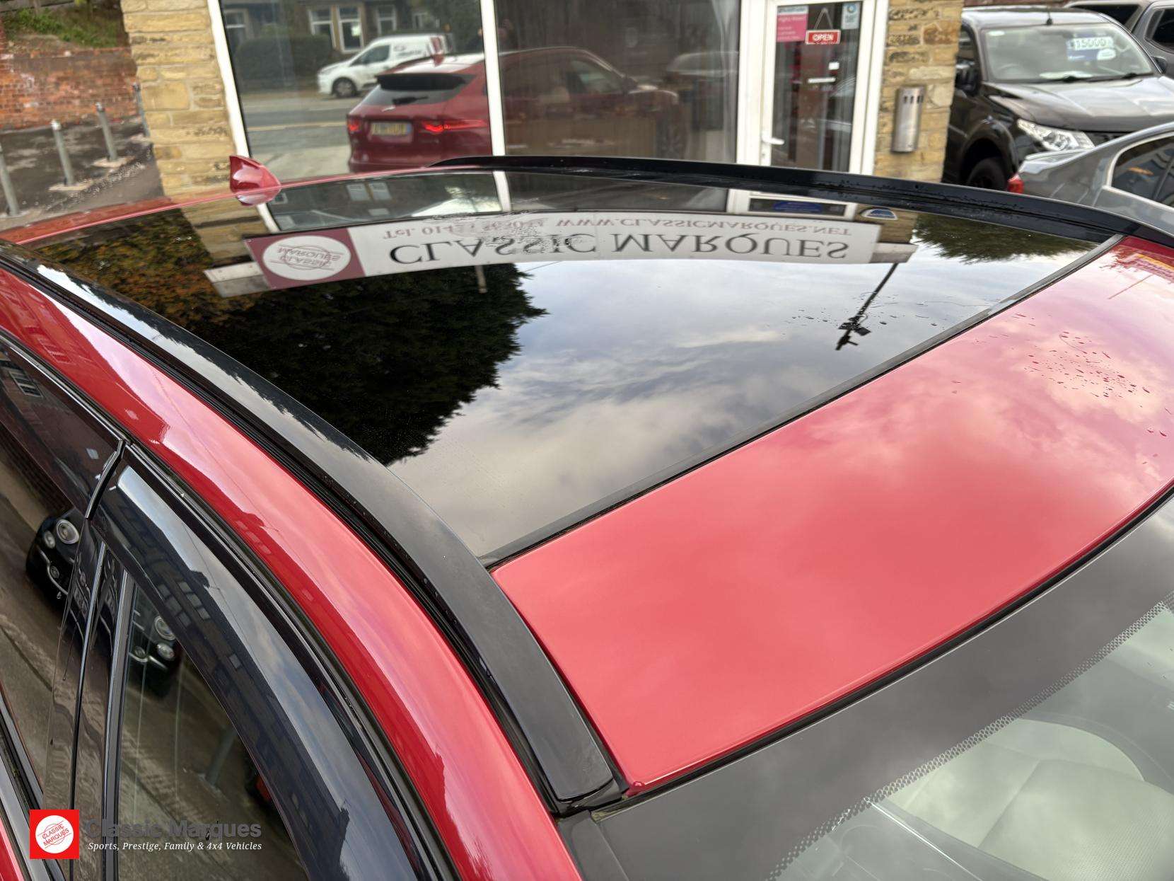 2017 JAGUAR F-PACE 2017 JAGUAR F-PACE