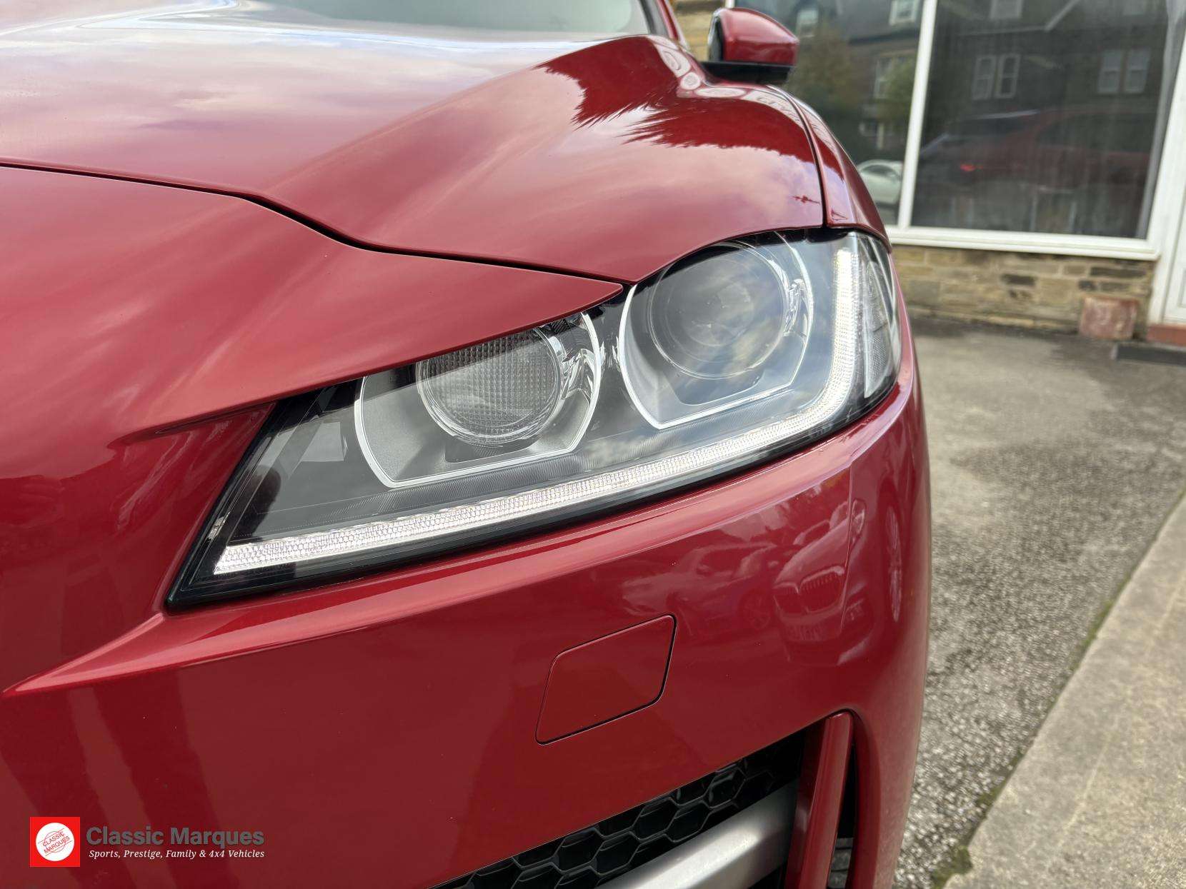 2017 JAGUAR F-PACE 2017 JAGUAR F-PACE