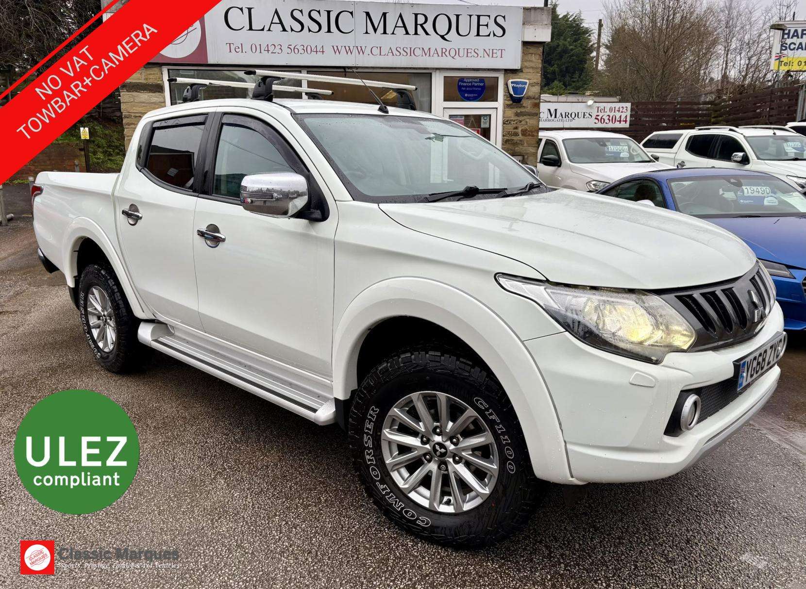 A 2018 MITSUBISHI L200 2.4 DI-D DC Barbarian Pickup Double Cab 4dr Diesel Auto 4WD Euro 6 (178 ps) A 2018 MITSUBISHI L200 2.4 DI-D DC Barbarian Pickup Double Cab 4dr Diesel Auto 4WD Euro 6 (178 ps)