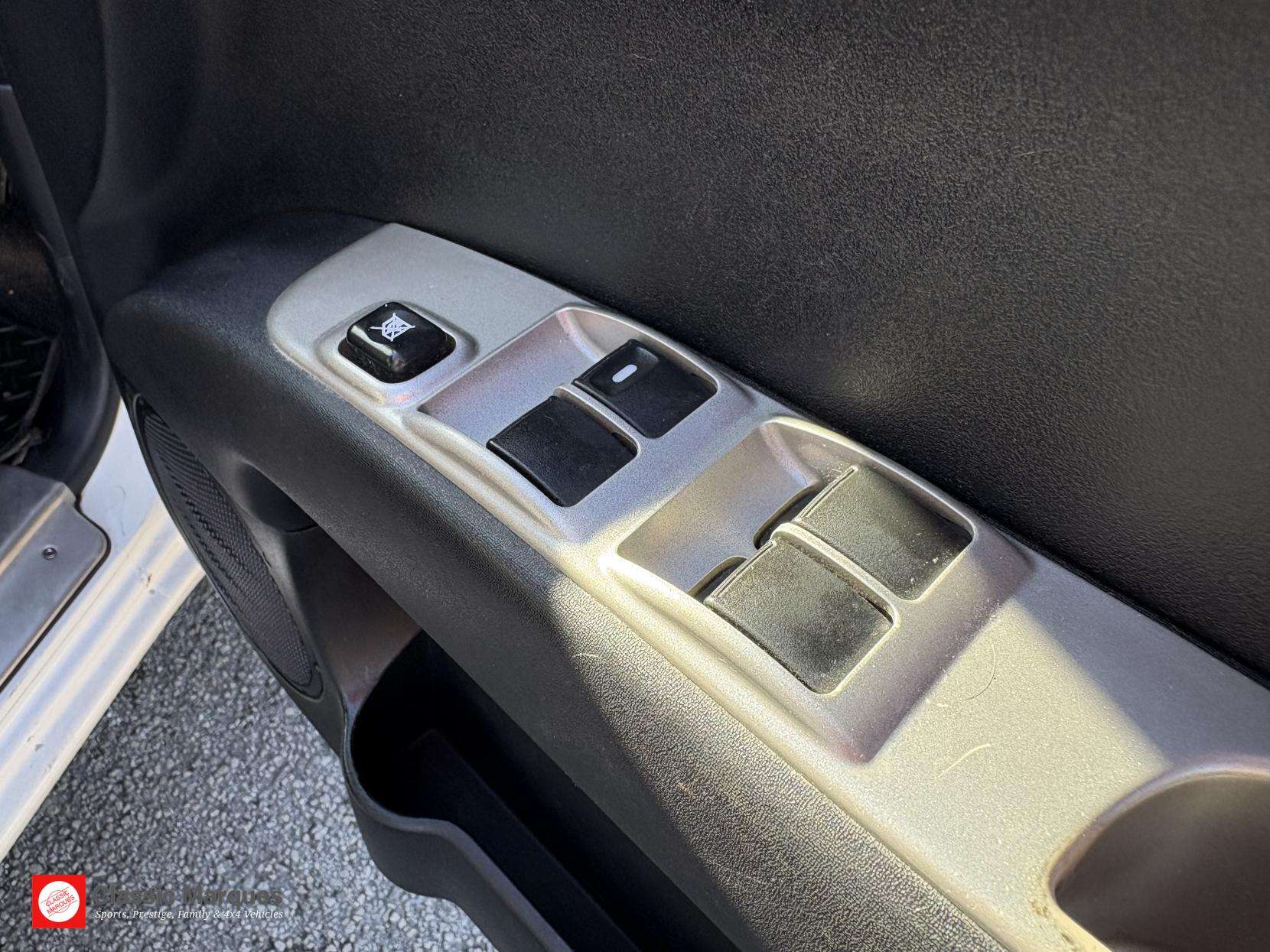 2015 MITSUBISHI L200 2015 MITSUBISHI L200