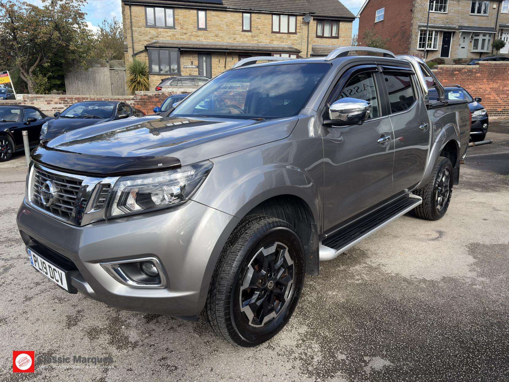 A 2019 NISSAN NAVARA 2.3 dCi Tekna Pickup Double Cab 4dr Diesel Auto 4WD Euro 6 (190 ps) A 2019 NISSAN NAVARA 2.3 dCi Tekna Pickup Double Cab 4dr Diesel Auto 4WD Euro 6 (190 ps)